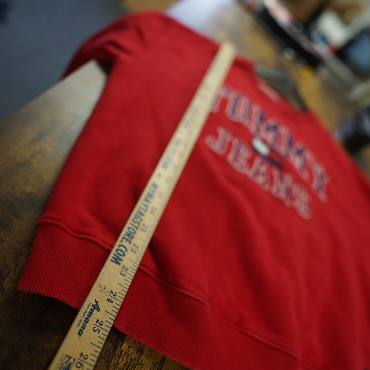 (M) Vintage Tommy Hilfiger Jeans Stitched Spellout Sweatshirt Men's M Red Sewn Retro