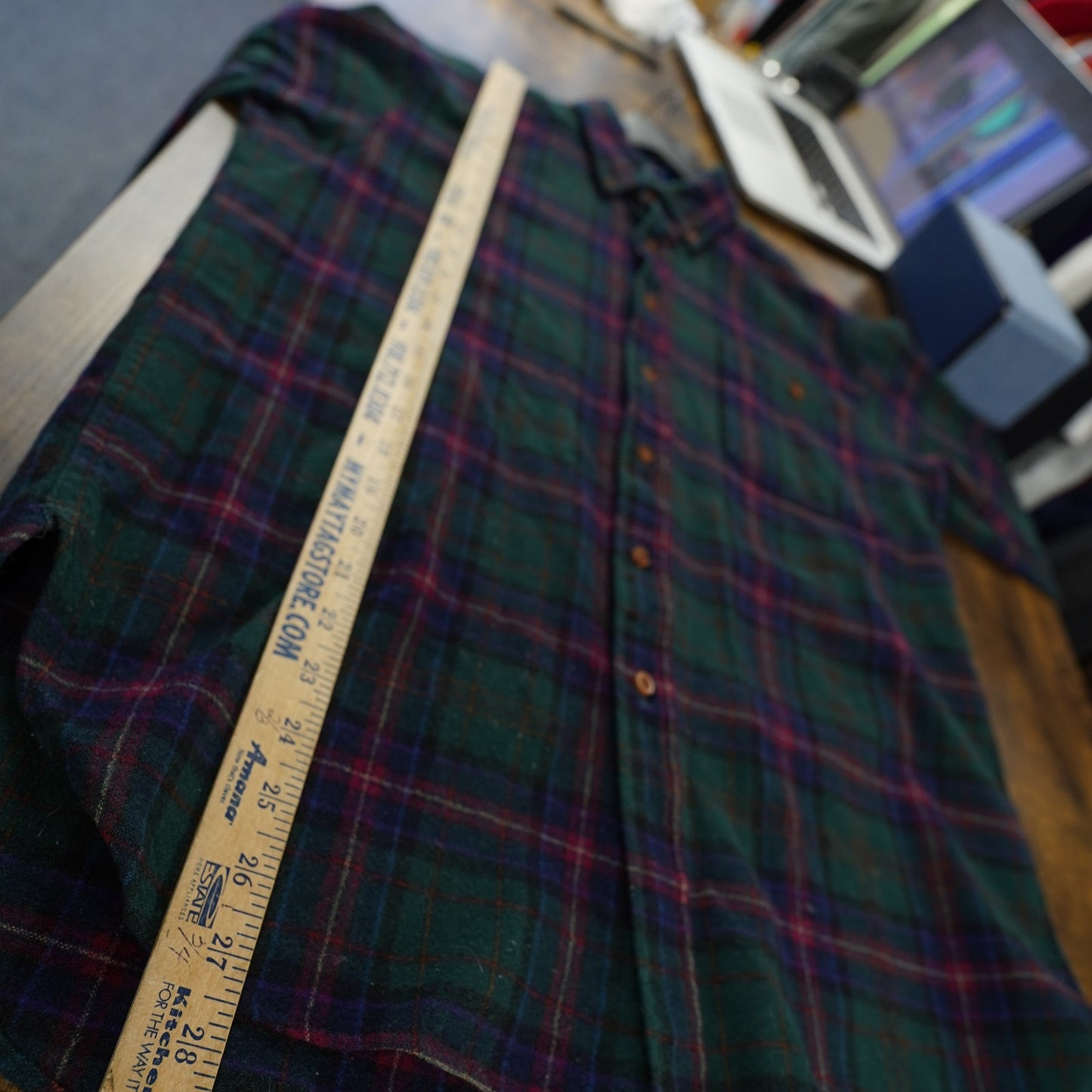 (M) Vintage Pendelton Lobo Plaid 100% Wool Button Up Men's M Green Blue Tartan