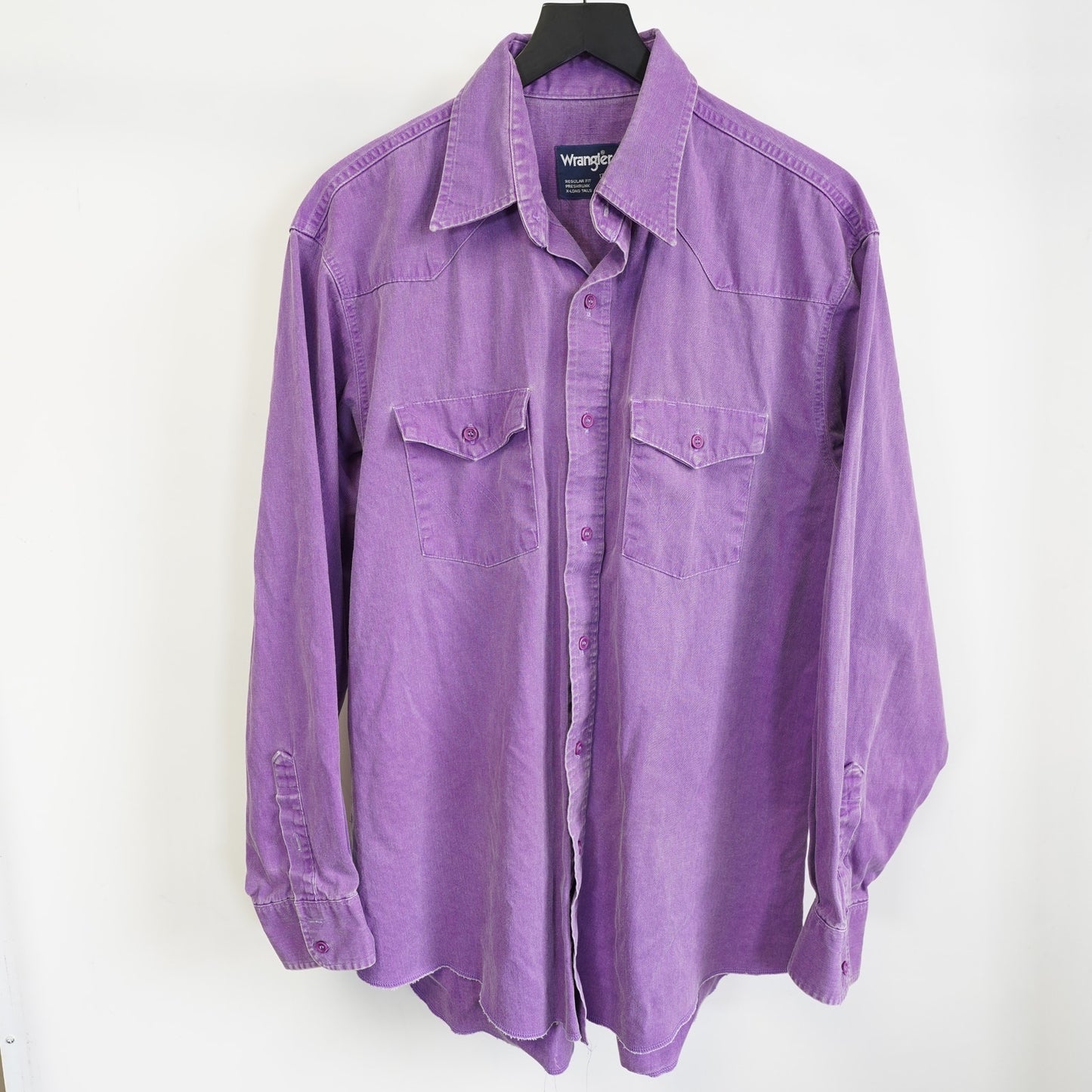 (XL) Vintage Wrangler Brush Popper Western Button Up Men's XL Purple Cowboy 90s