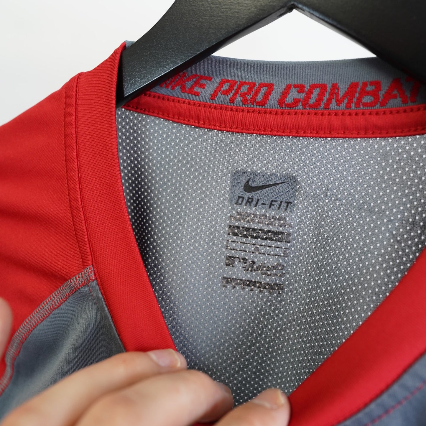 (L) Nike Pro Combat Major League Baseball Longsleeve Shirt Men's L Dri Fit Red Gray