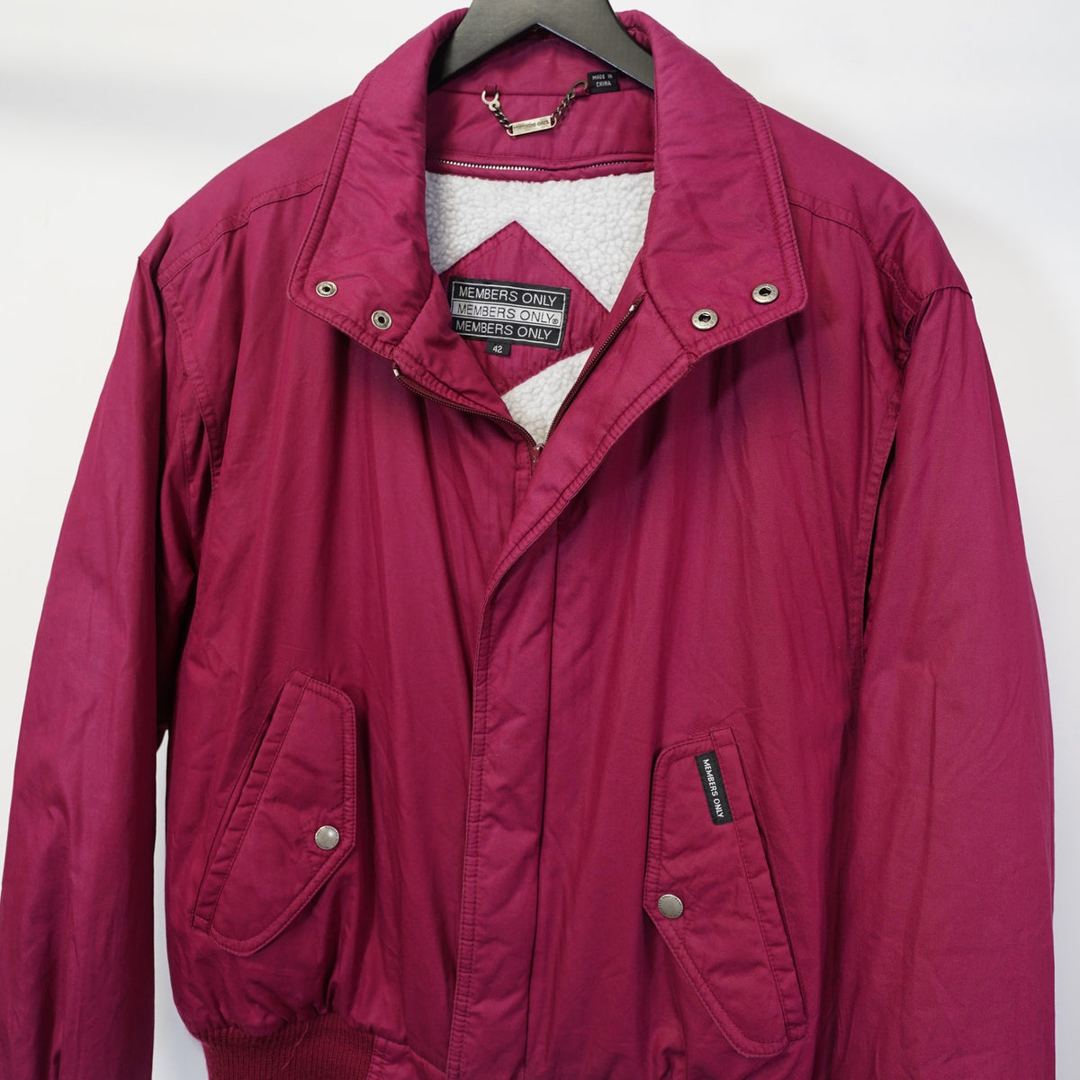 (M) Vintage Members Only Magenta Sherpa Lined Bomber Aviatior Jacket Men's M 42 Pink