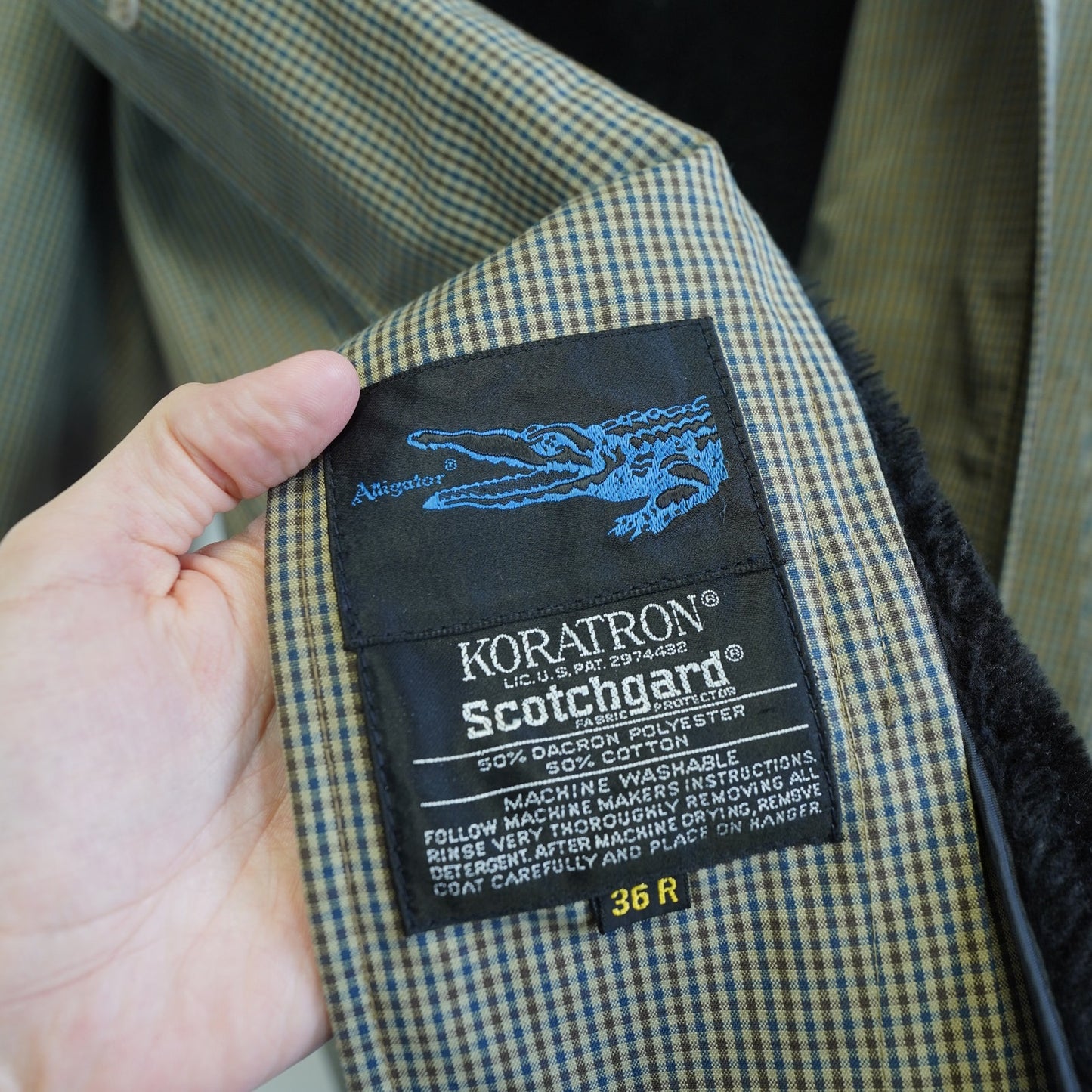 (S) True Vintage Alligator Koratron Houndstooth Trench Coat Men's 36 R Fur Lined Tan