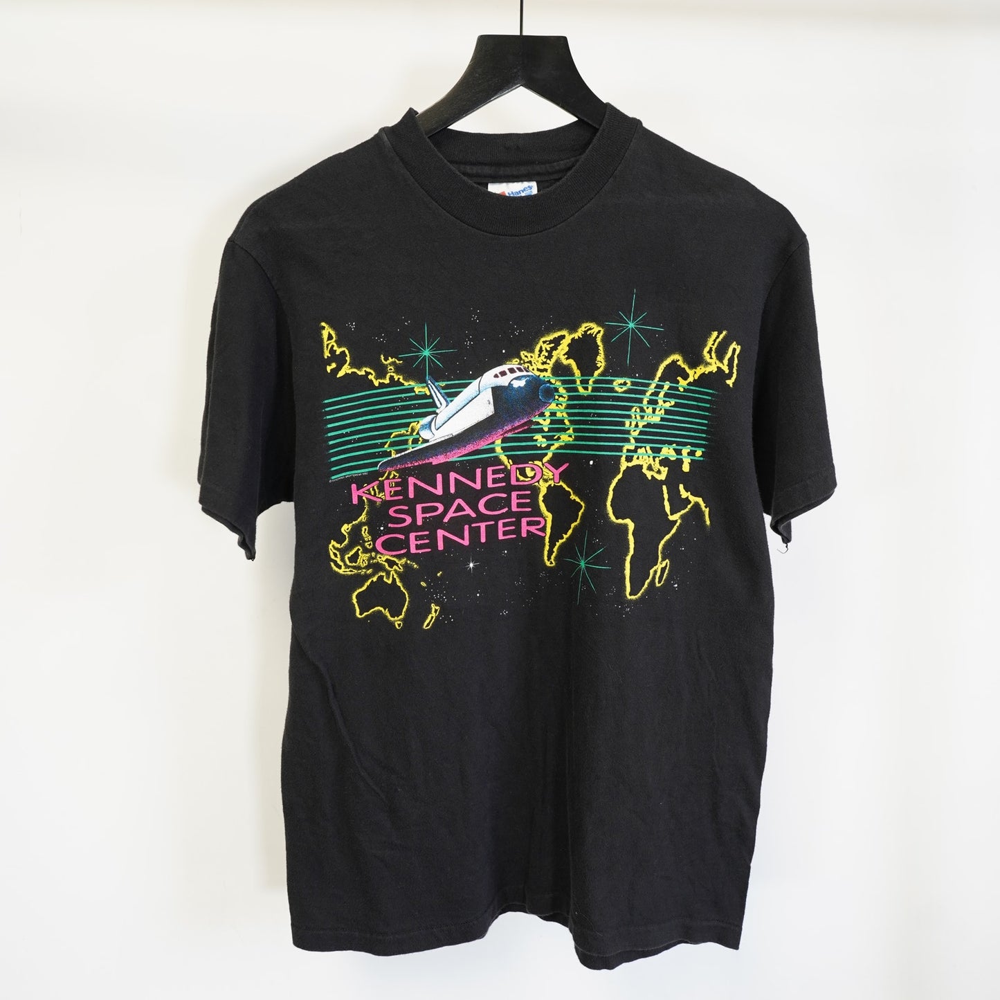 (M) Vintage Kennedy Space Center 90s Nasa Single Stitch T-Shirt Mens M Shuttle Black