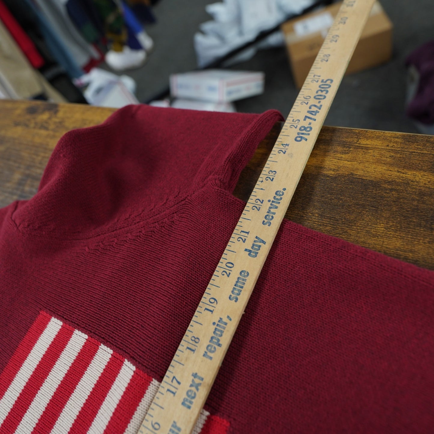 (M) Chaps American Flag USA Sweater Men Size M Crewneck Pullover Knit Rich Ruby New