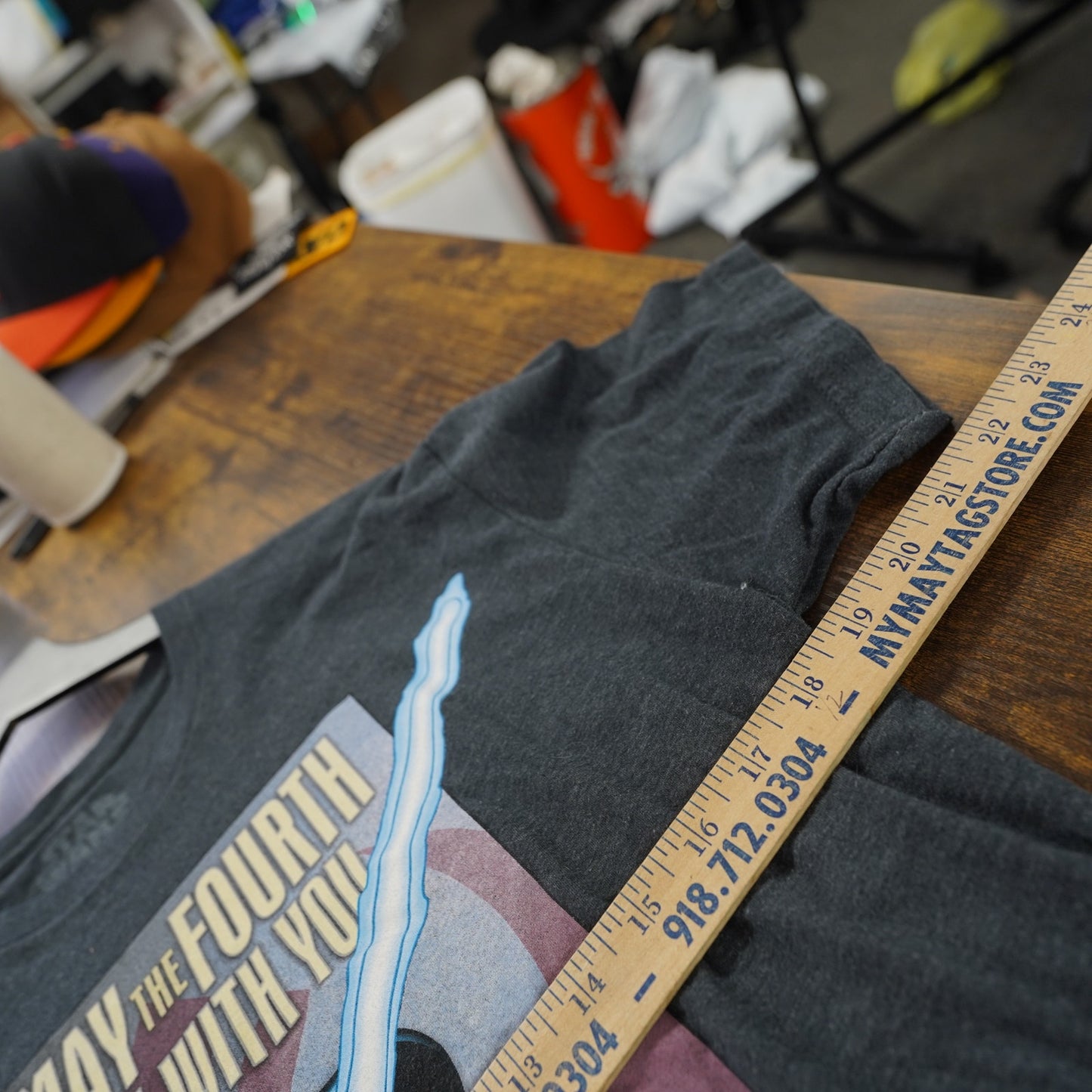 (S) Star Wars Day 2014 T-Shirt Mickey Jedi May The 4th Be With You Sz S Disney Gray