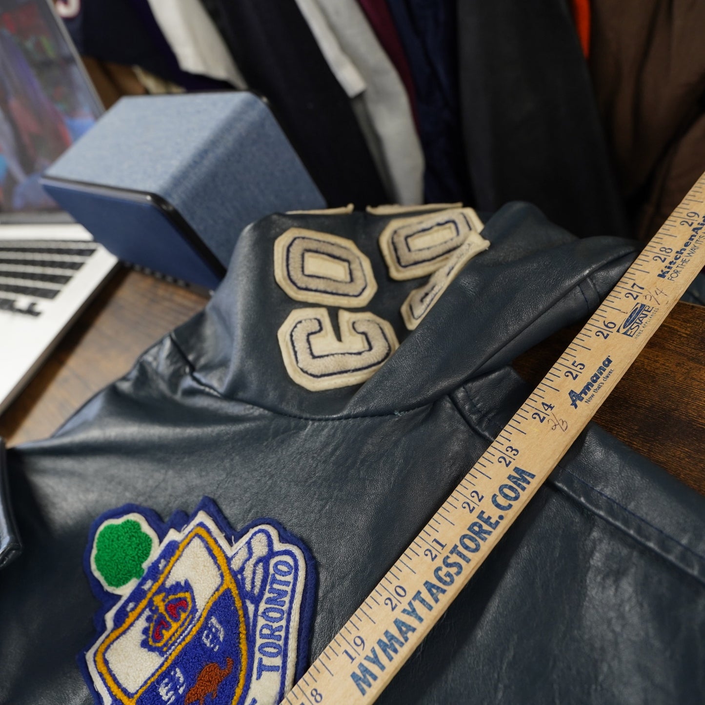 (M) Vintage University of Toronto Blue Leather Varsity Jacket Men's M 40T Astro