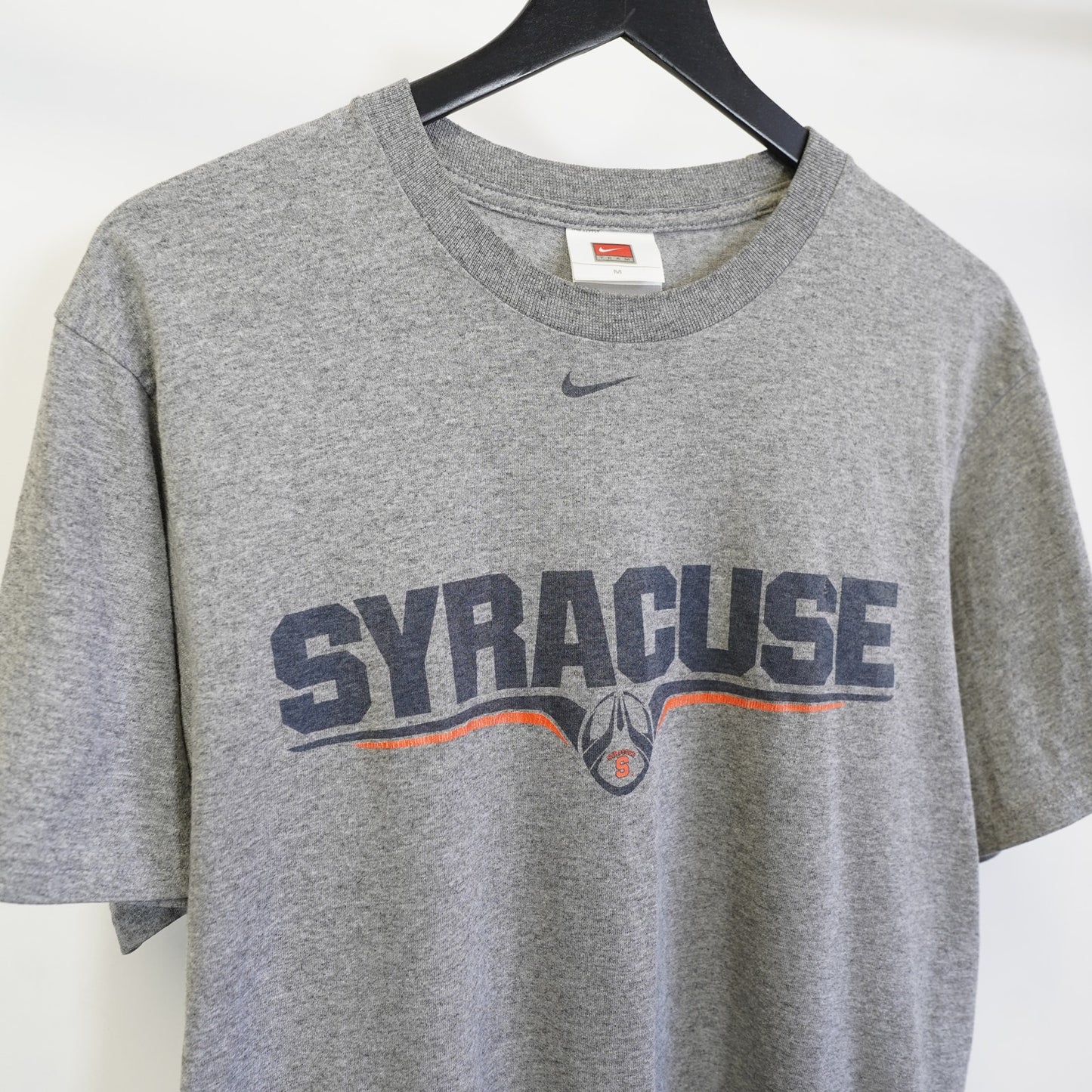 (M) Nike Syracuse Orange Center Swoosh Vintage T-Shirt Men's M Football Gray