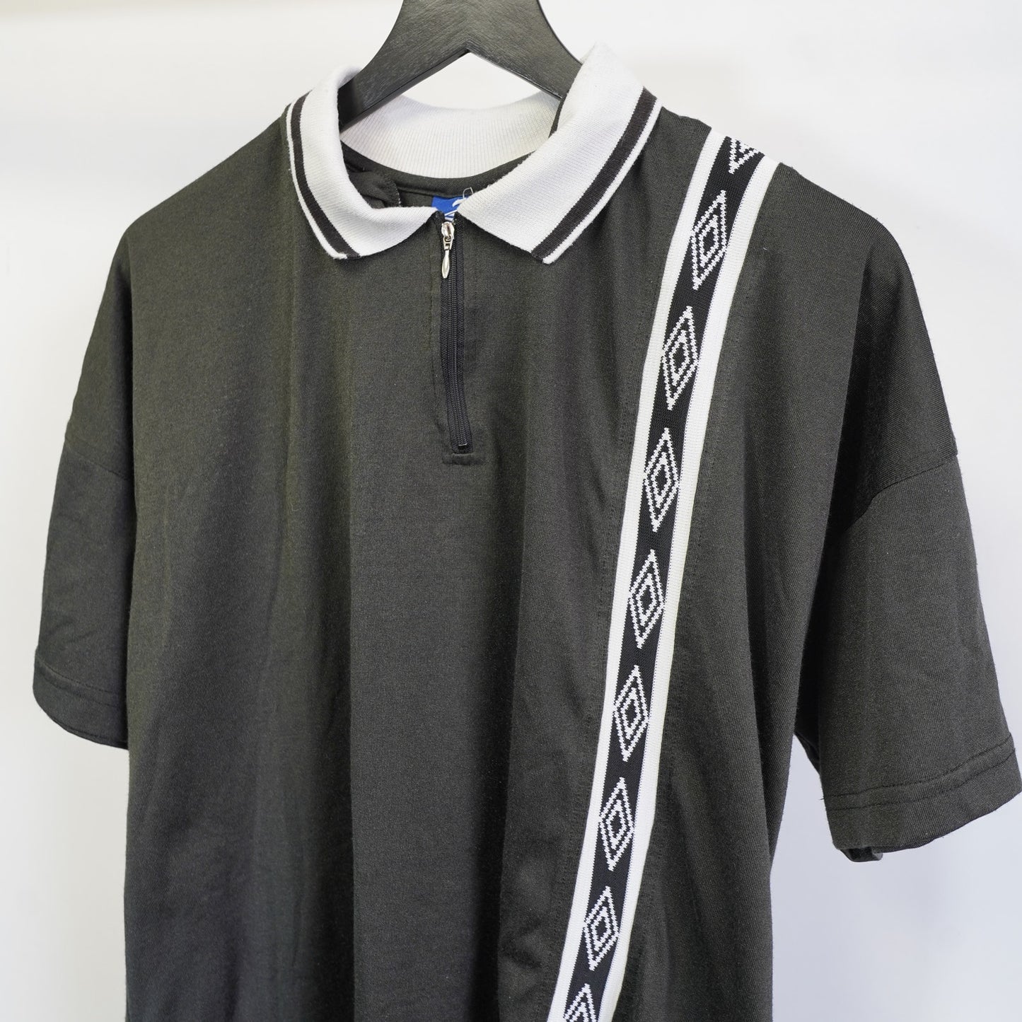 (XL) Vintage Umbro 90s Soccer Polo Jersey Shirt Men's XL Black Stripe Retro Futbol