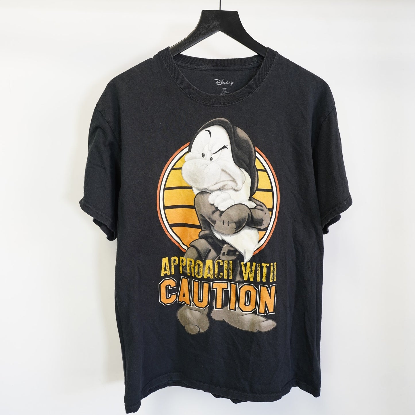 (L) Disney Grumpy Snow White 7 Dwarves T-Shirt Men's L Black Retro