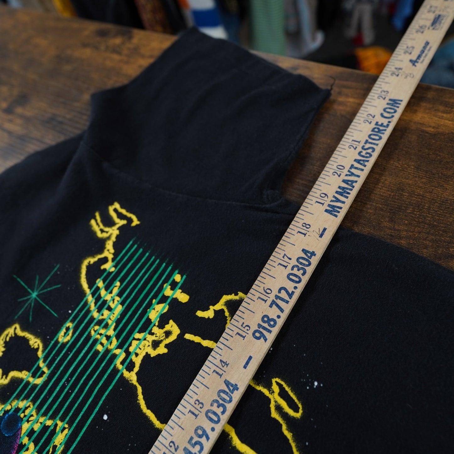 (M) Vintage Kennedy Space Center 90s Nasa Single Stitch T-Shirt Mens M Shuttle Black