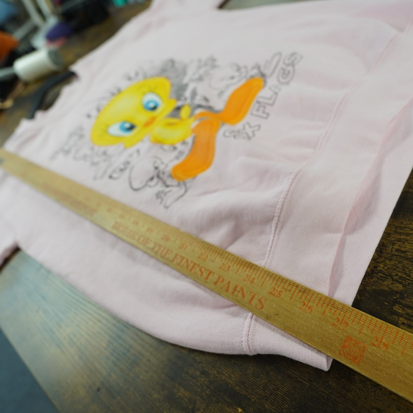 (S) Vintage Tweety Bird Looney Tunes Crewneck Sweatshirt Women's S Pink Cartoon