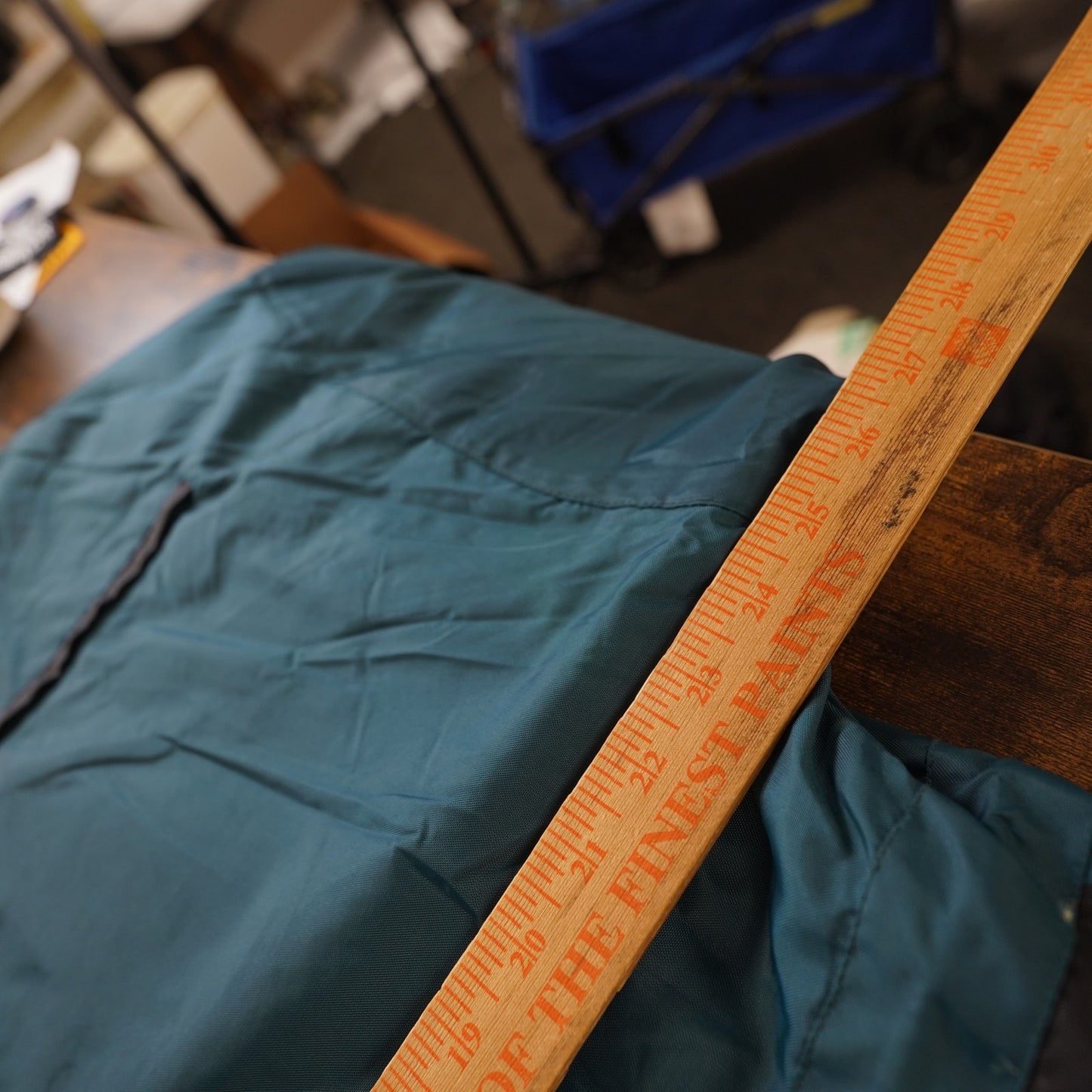 (M) Vintage 90s Umbro Soccer Bench Jacket Men's S-M Teal & Black Geometric Coat