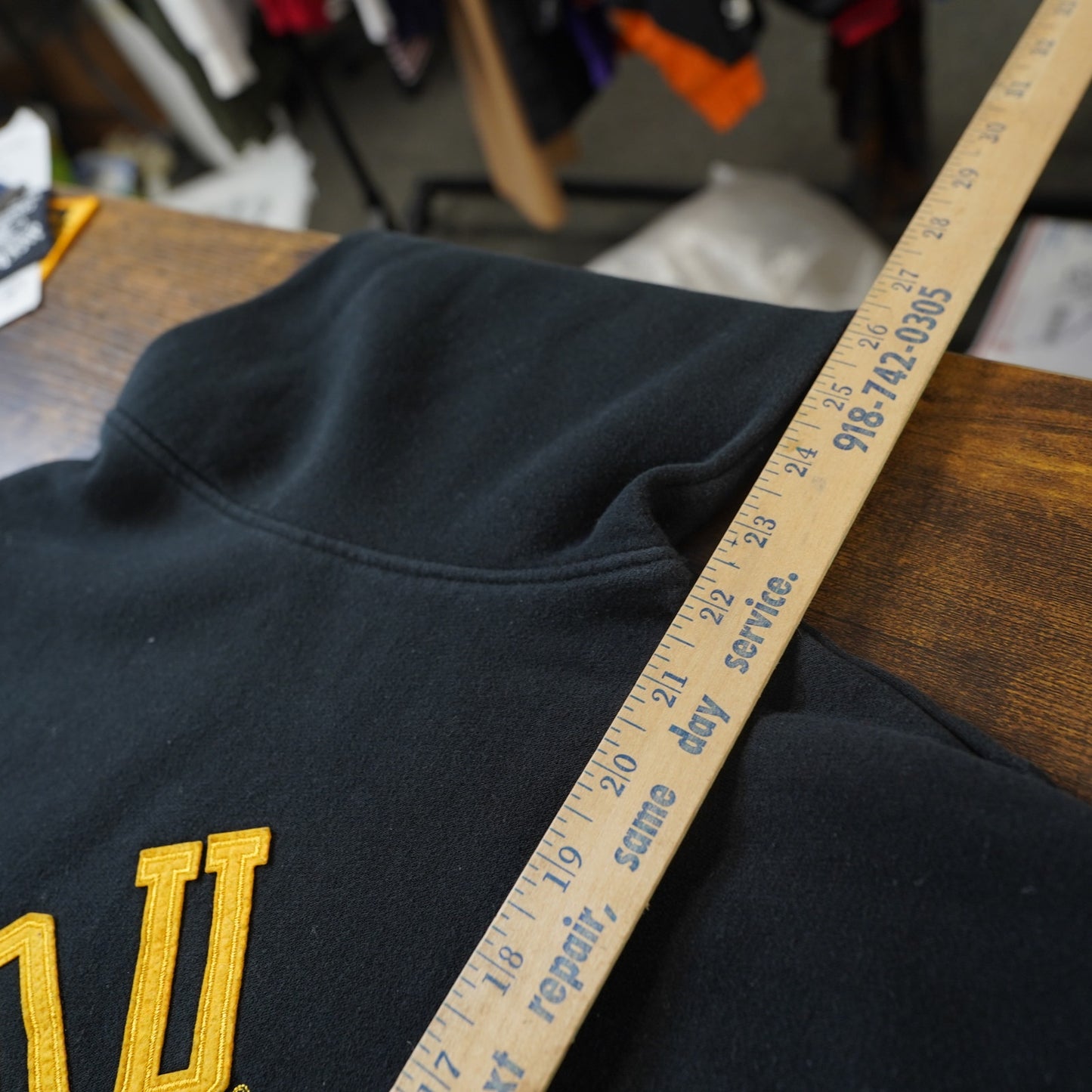 (M) University of Missouri Tigers Sewn Champion Sweatshirt Men's M Black Mizzou