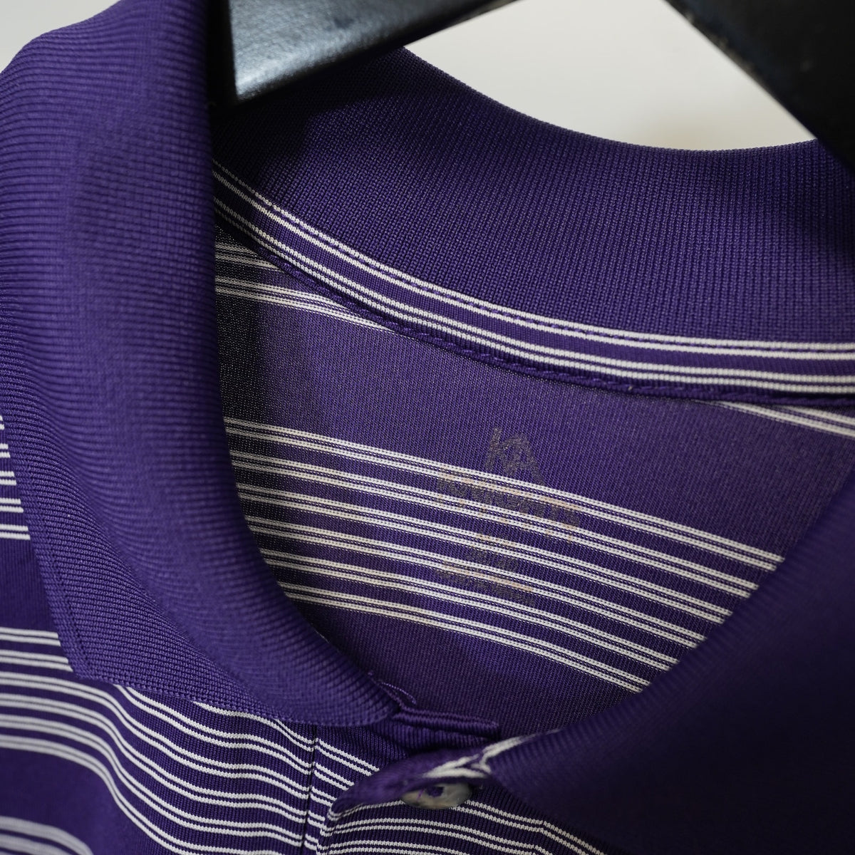 (M) LSU Tigers Embroidered Striped Performance Polo Shirt Mens M Purple White NCAA