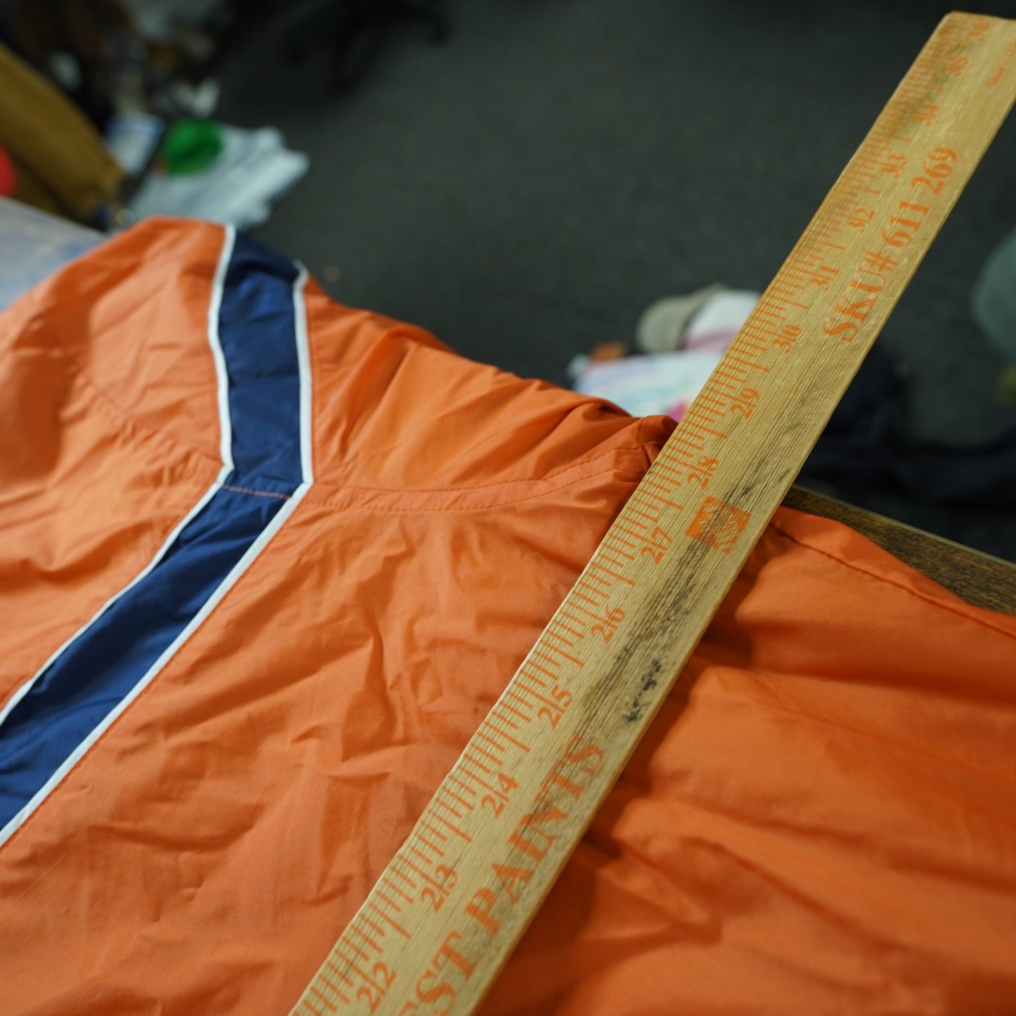 (XXL) Vintage Orange Nike 2000s Windbreaker Men's XXL Cotton Lined 2000s Running