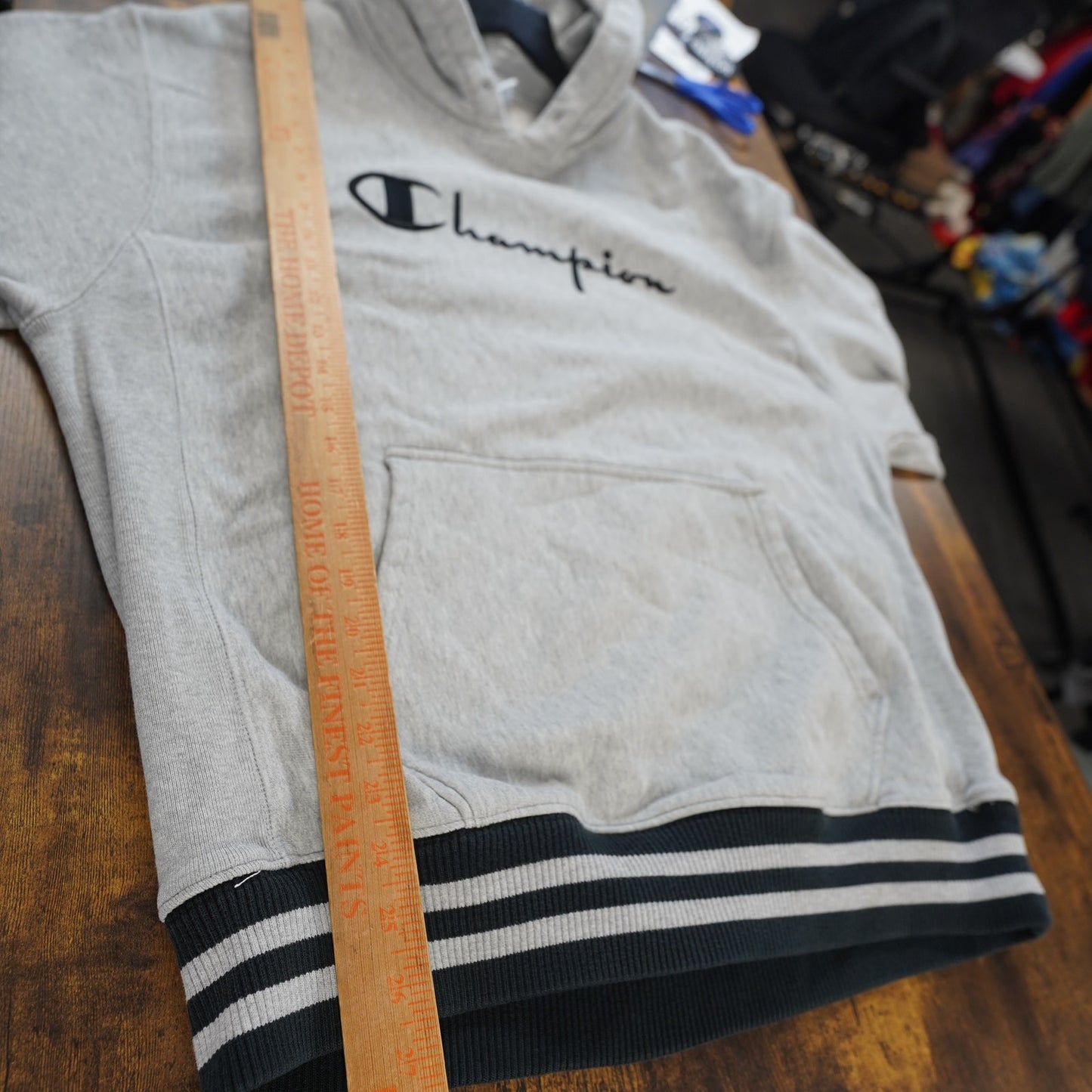 (L) Champion Reverse Weave Embroidered Spellout Hoodie Men's L Gray Sewn Stitched