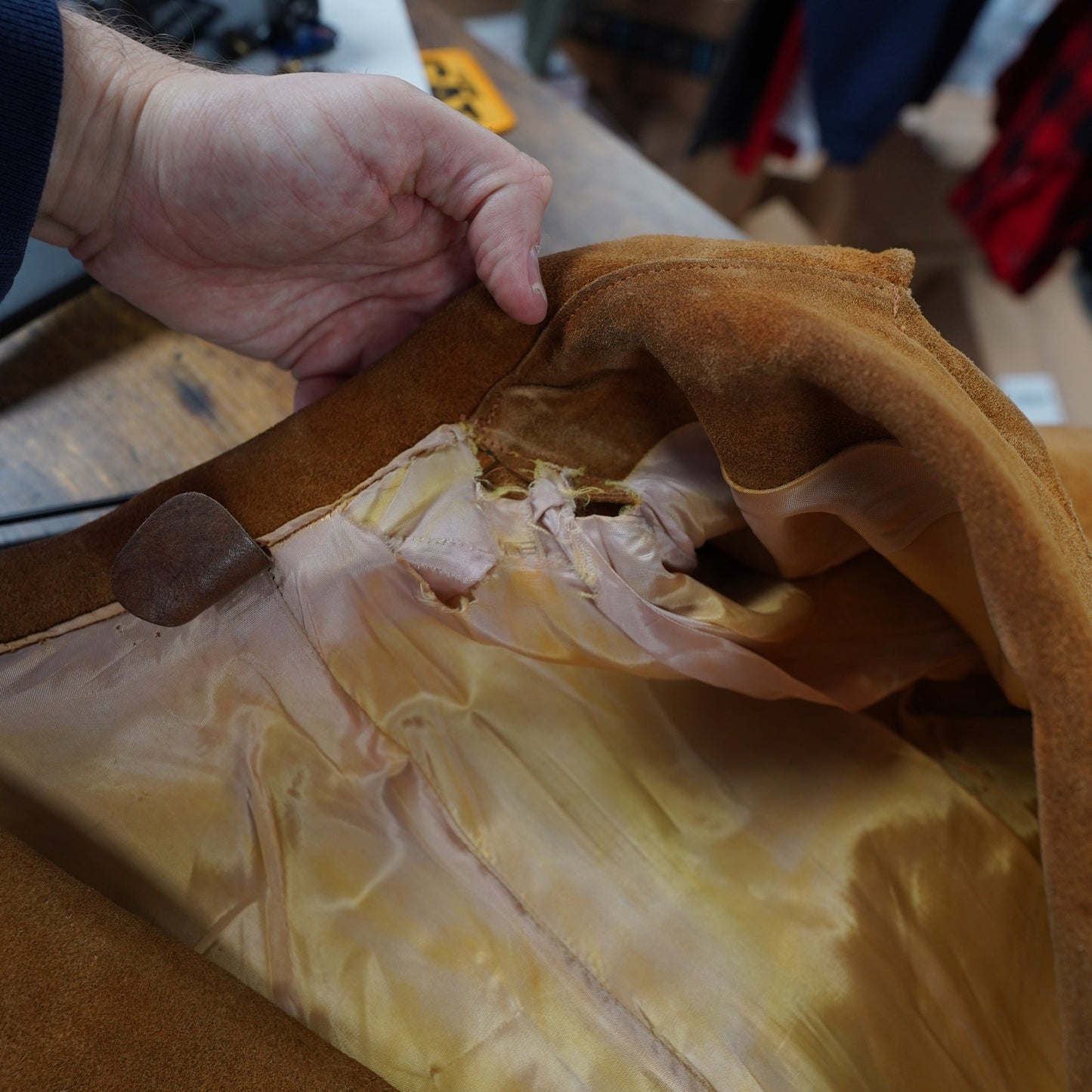 (L) Vintage 1960s-70s Cognac Brown Leather Suede Fringe Western Jacket Hippy