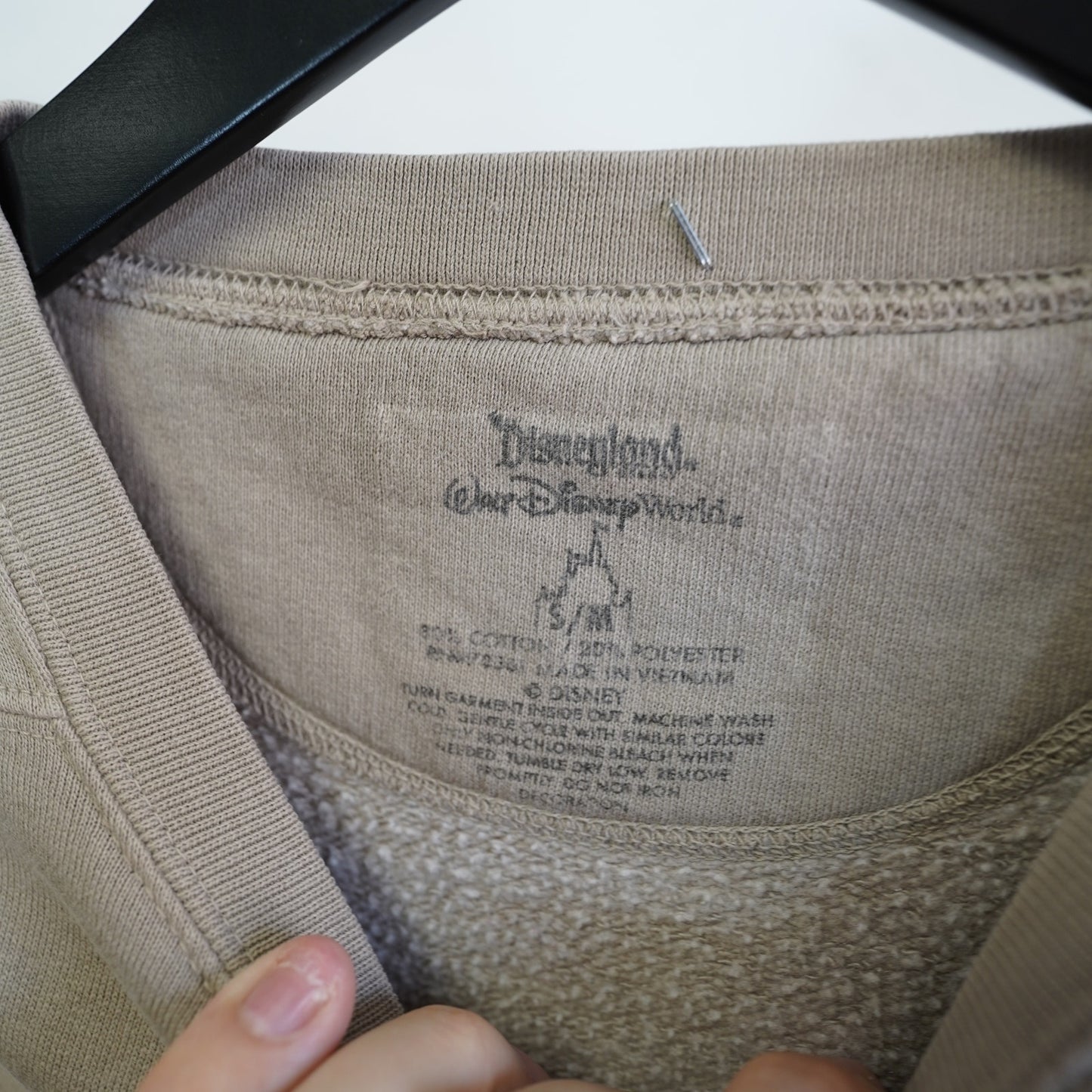 (S/M) Walt Disney World Mickey Mouse Crewneck Sweatshirt Men's S/M Tan 2000s