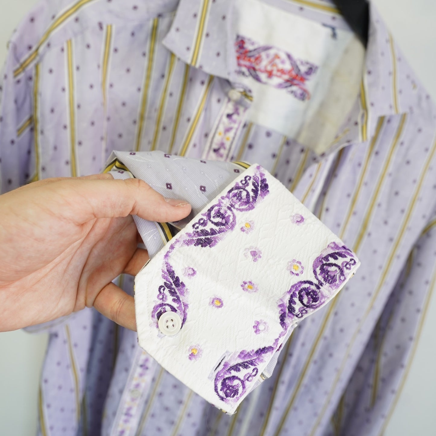 (XXL) Robert Graham Button Up Shirt Men's XXL Floral Flip Cuff Preppy Purple Stripes