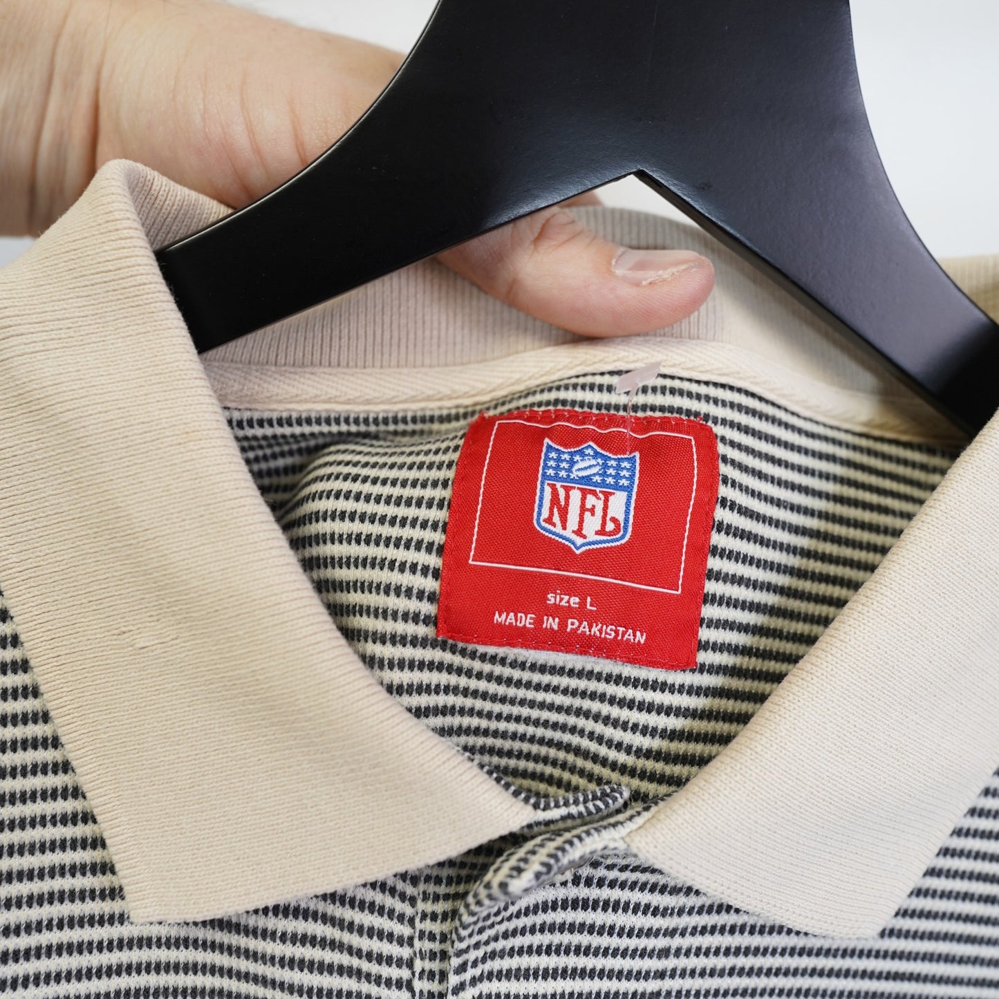 (L) Vintage 2000s Tampa Bay Buccaneers Embroidered Striped Polo Shirt Men's L Y2K