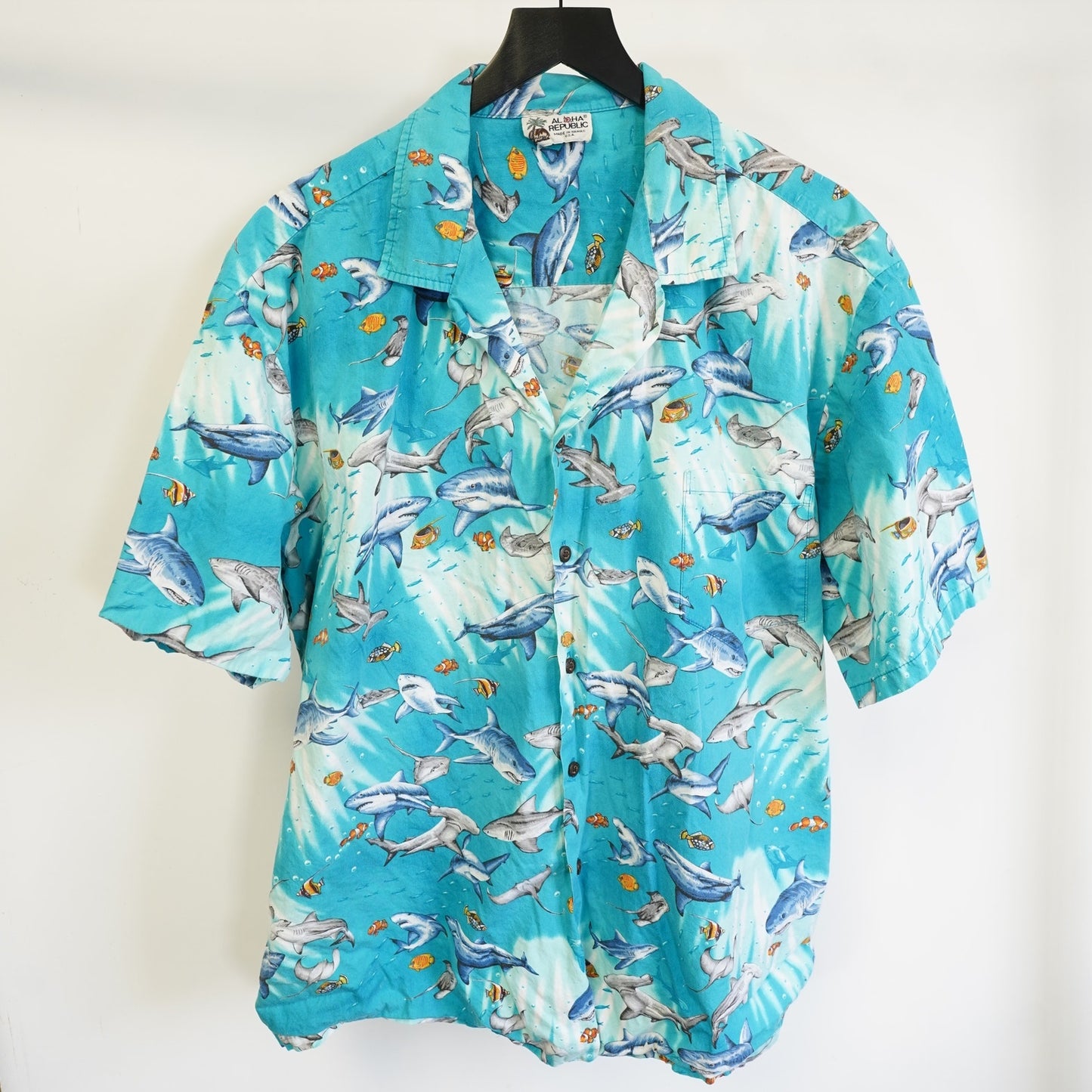 (XXL) Vintage Aloha Republic Hawaiian Shirt Men's XXL Shark Blue Tropical Made in USA