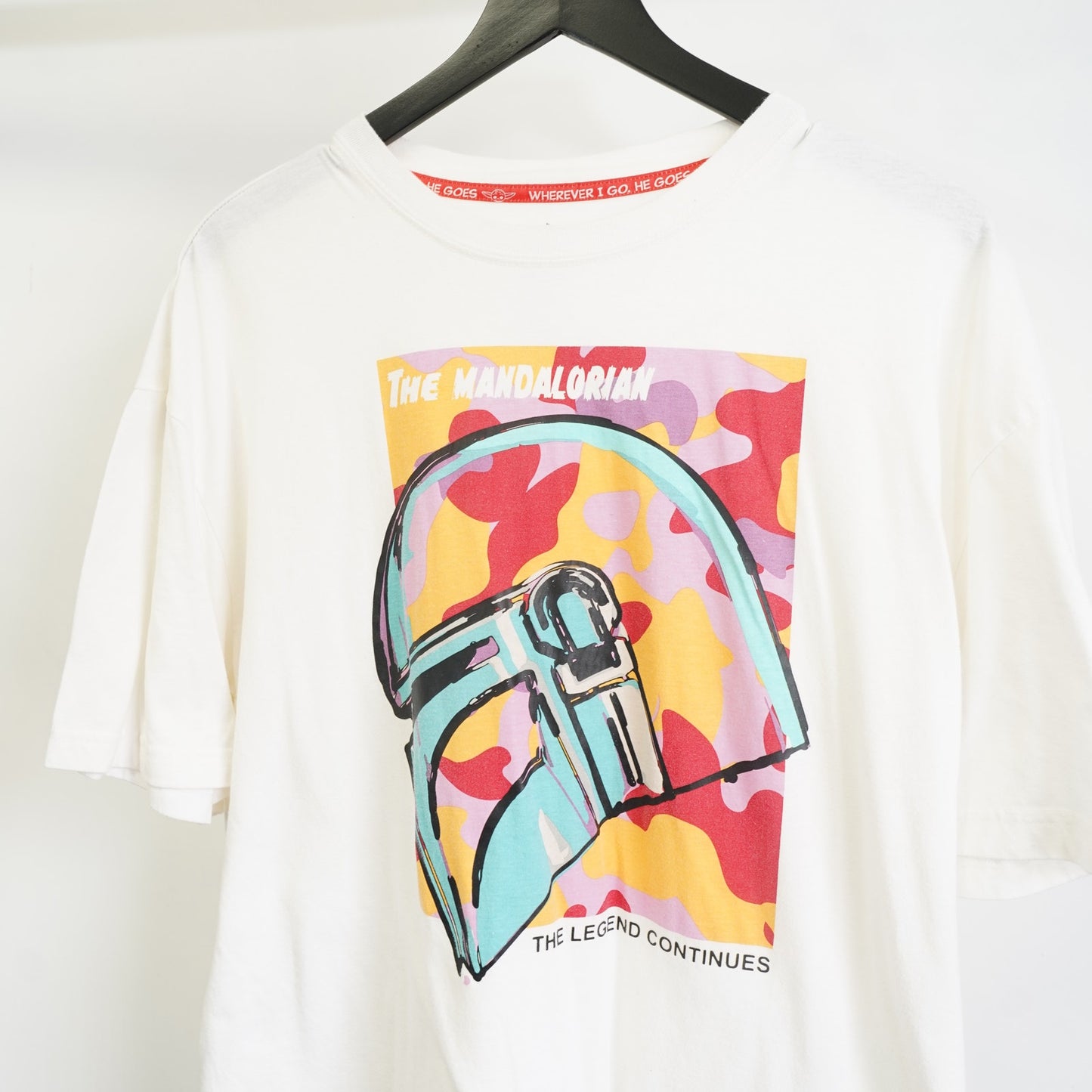 (L) Disney Parks The Mandalorian Star Wars Pop Art T-Shirt Size L White Grogu