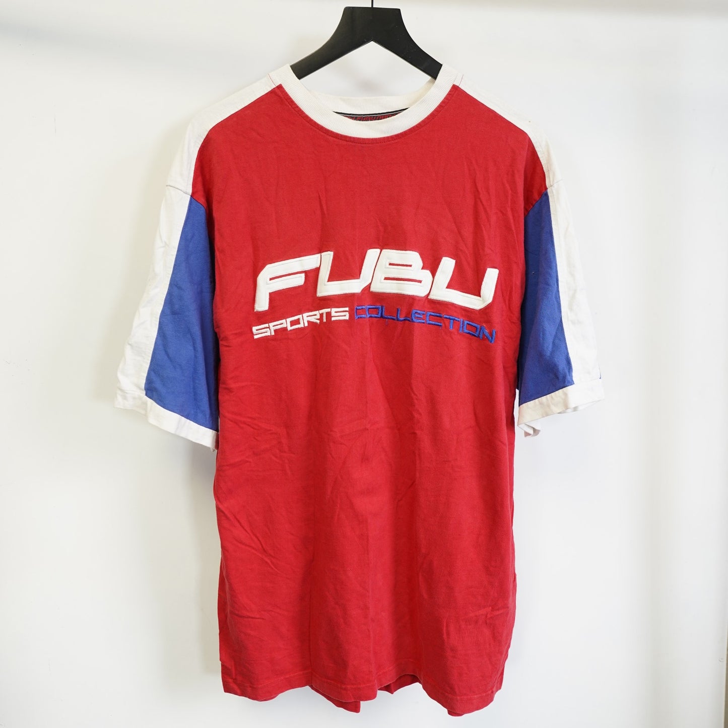 (XL) Vintage Fubu Sports Y2K Hip Hop Stiched T-Shirt Men's XL 2000s Streetwear Red