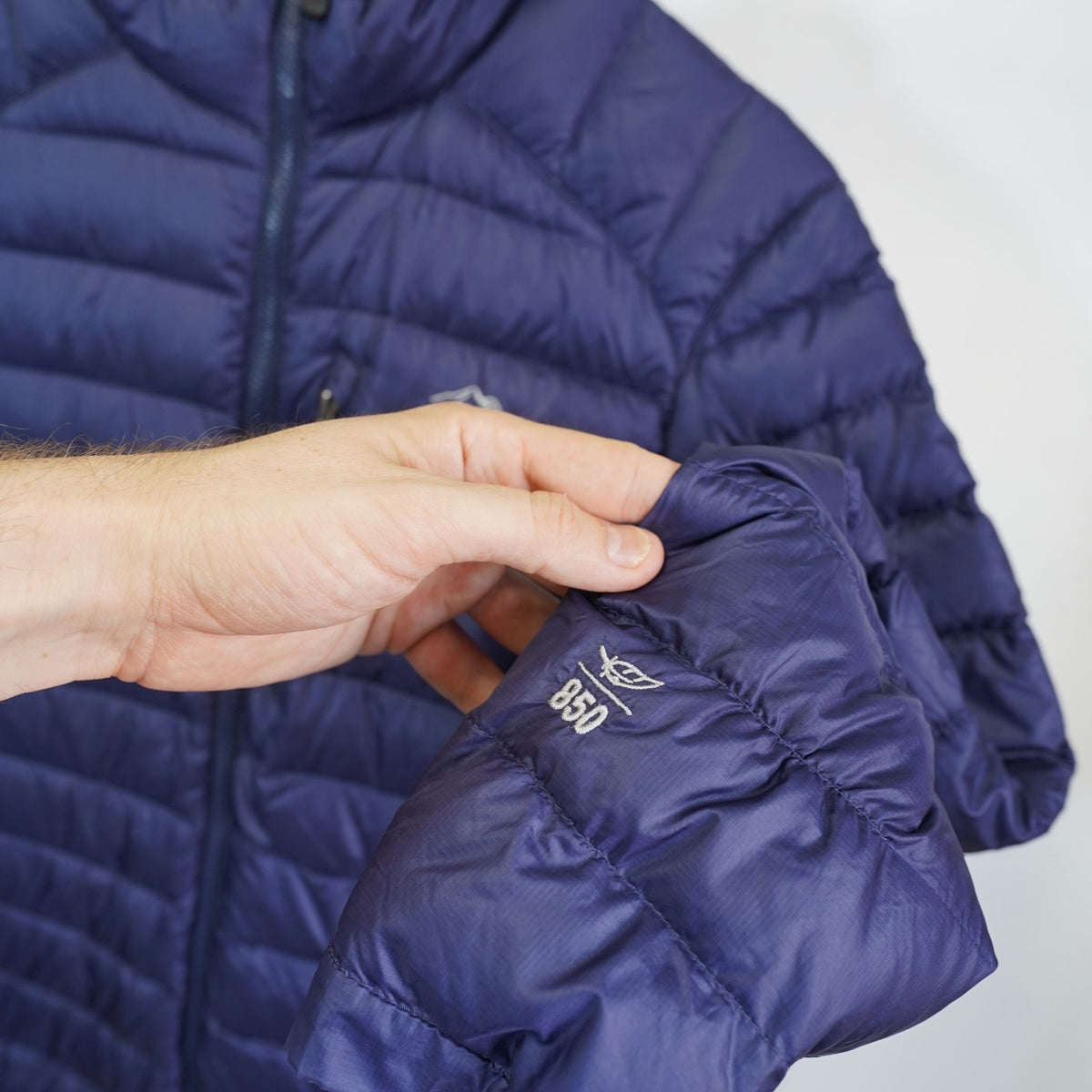 (Women's M)  L.L. Bean Packable Downtek 850 Puffer Jacket Women's M Navy Blue Gorpcore Hike