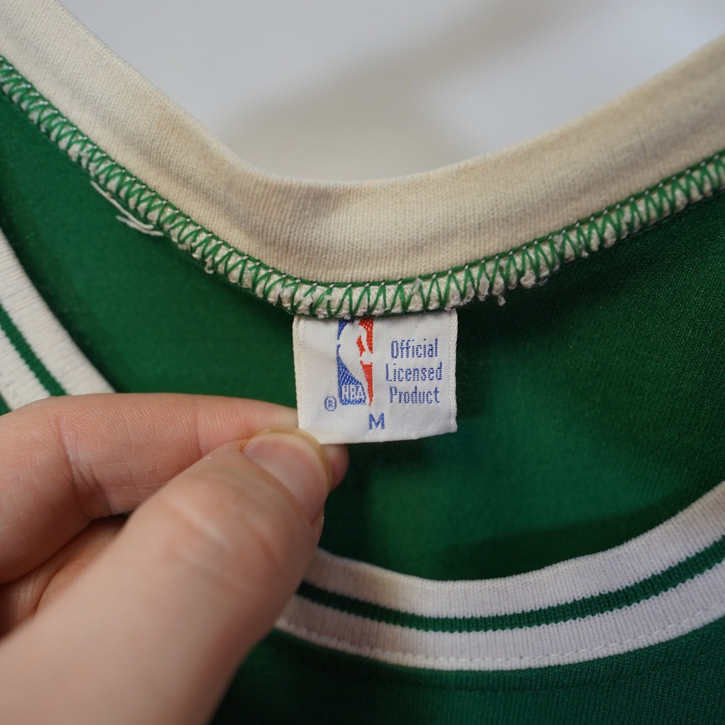 (M) Sz. 40 Vintage 1980s Larry Bird Boston Celtics Sand Knit Jersey Men's Stitched