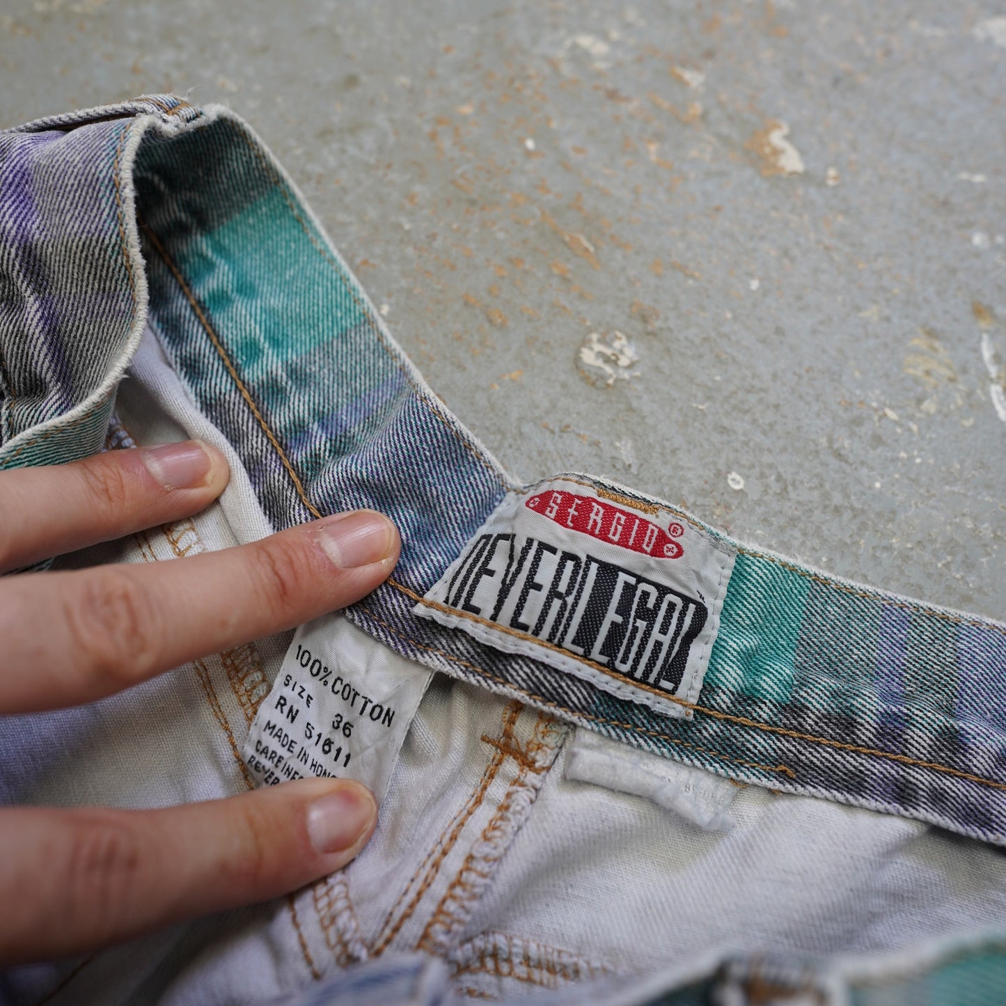 (Men's 36) Vintage 90s Plaid Skater Grunge Baggy Shorts Men's 36 Aqua Purple Retro Surf