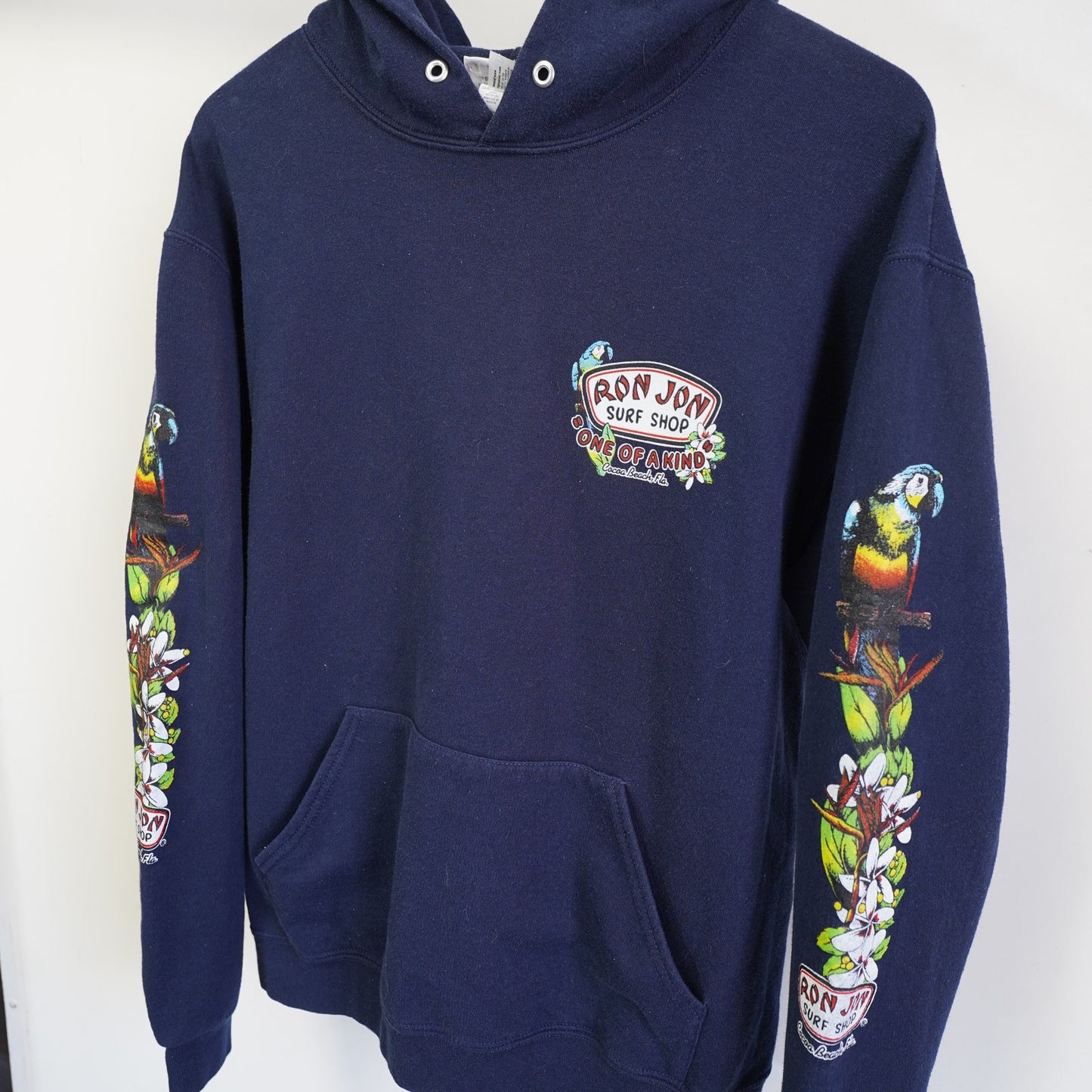 Vintage Ron Jon Surf Shop Tropical Hoodie Men's M Navy Blue Parrot Hawaiian
