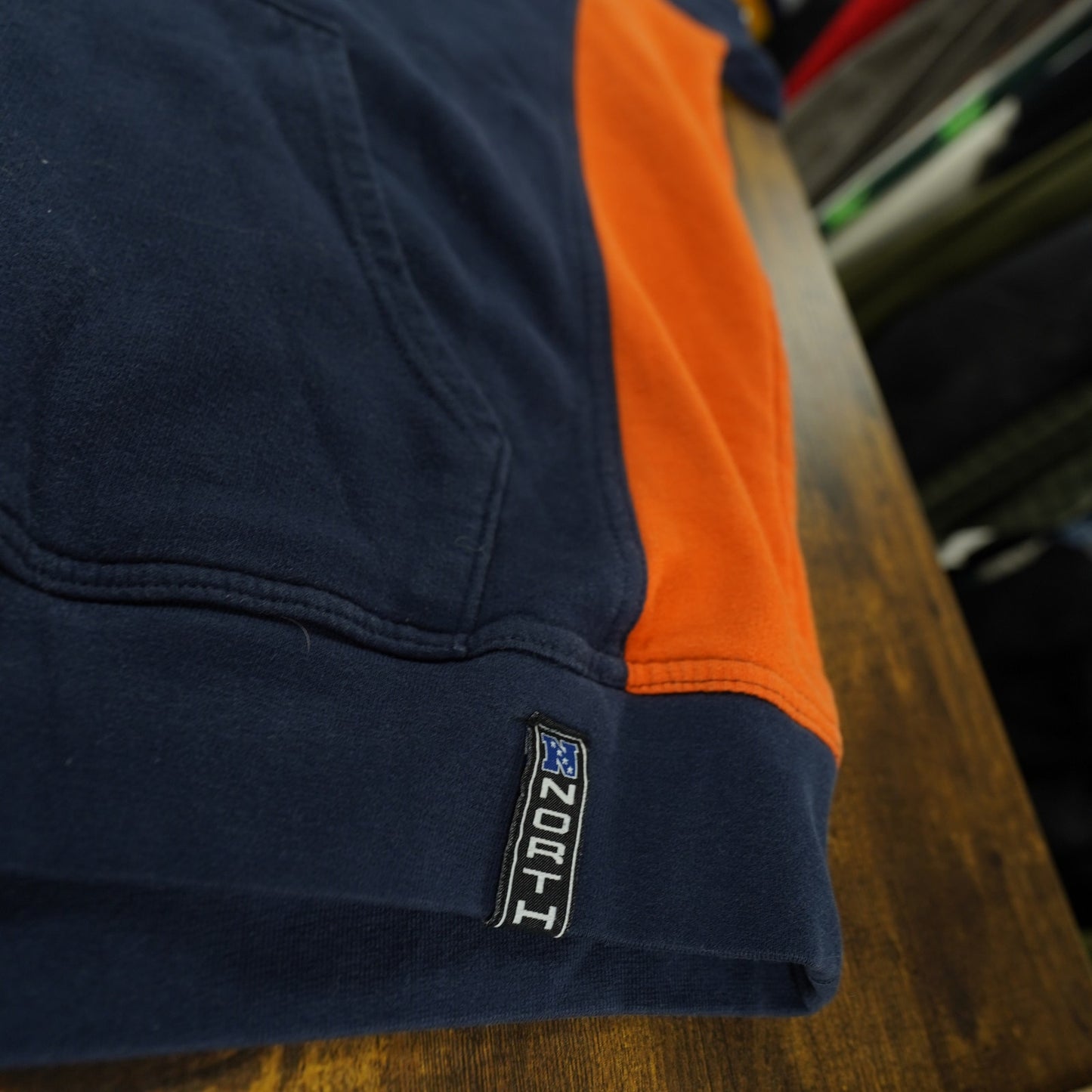 Vintage Chicago Bears Embroidered Team NFL Hoodie Men's XL Blue Orange Retro