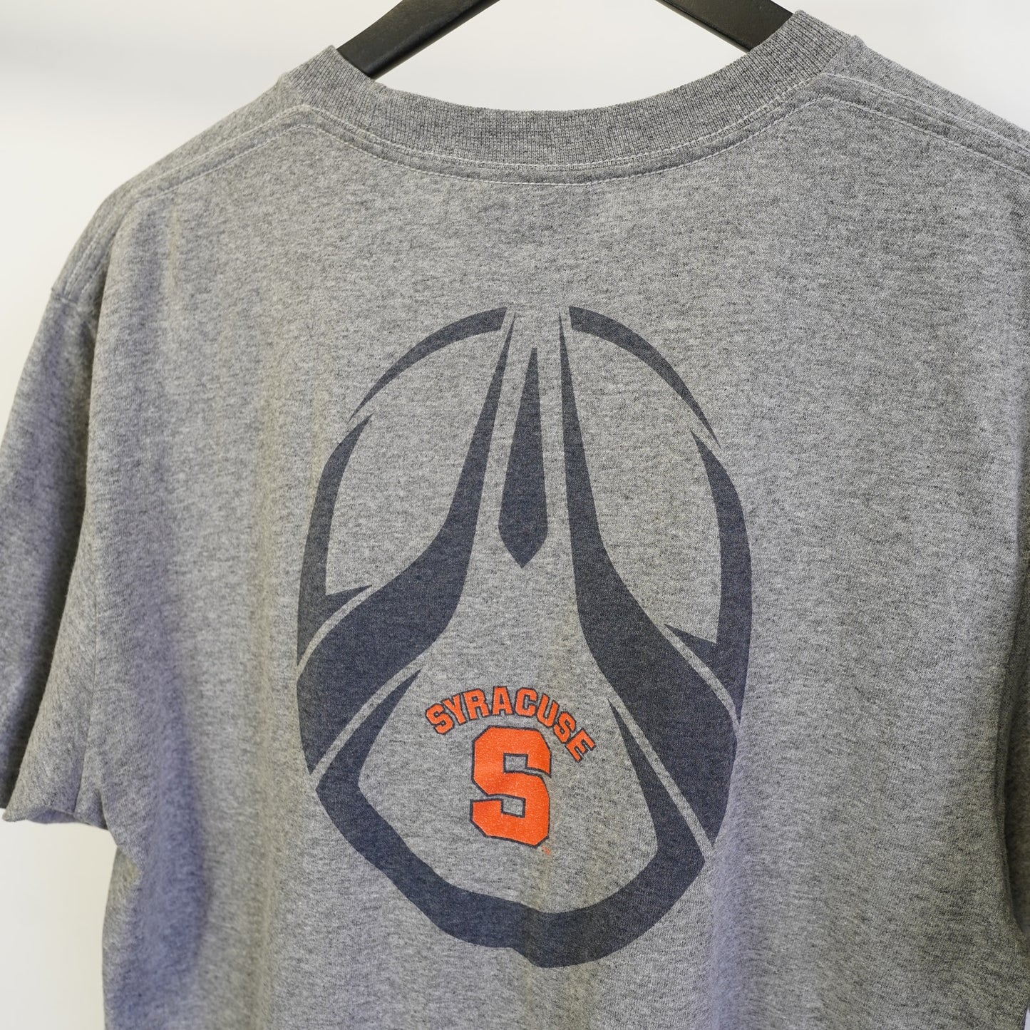 (M) Nike Syracuse Orange Center Swoosh Vintage T-Shirt Men's M Football Gray