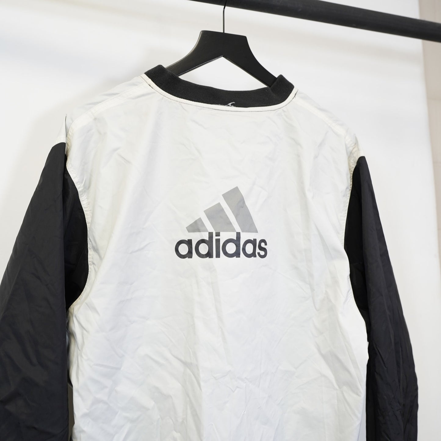 (M) Vintage Adidas Reversible Y2K Pullover Windbreaker Jacket Men's M Black White