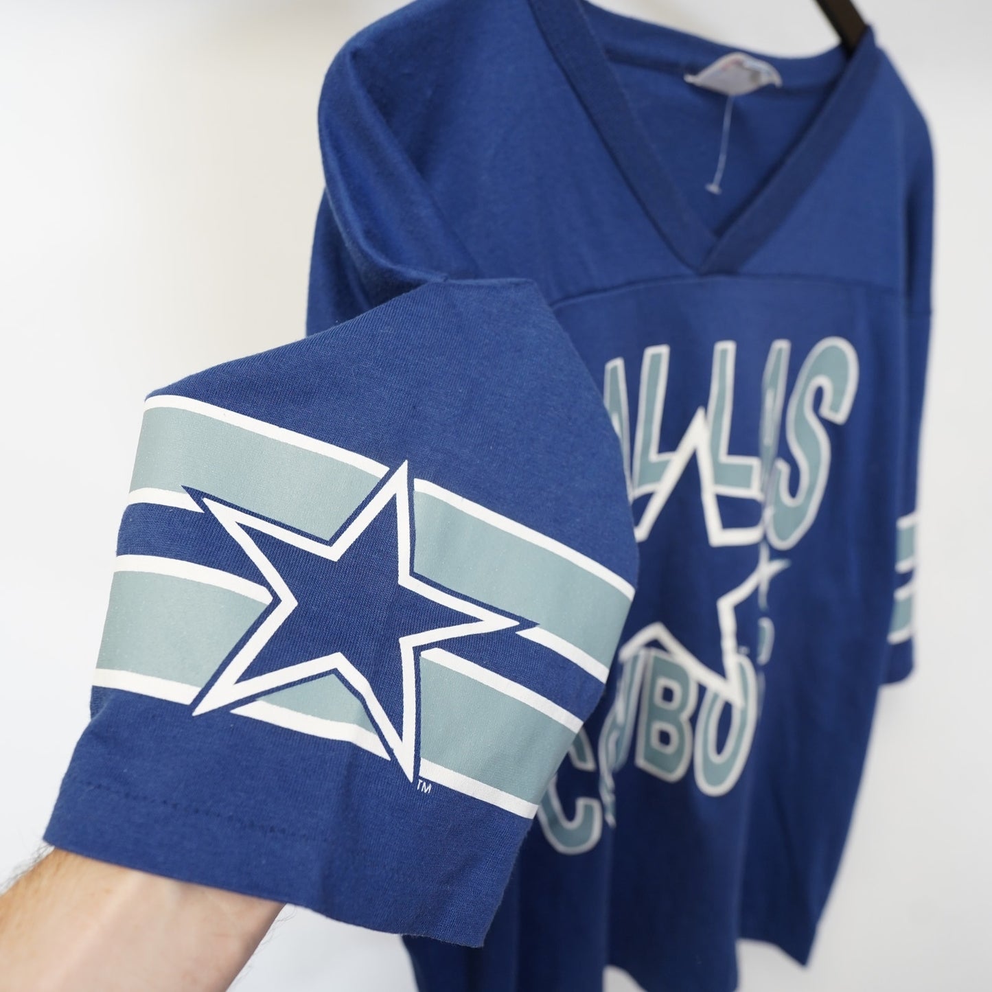 (L) Vintage Dallas Cowboys 80s V-Neck Jersey T-Shirt Men's L Blue 90s Retro