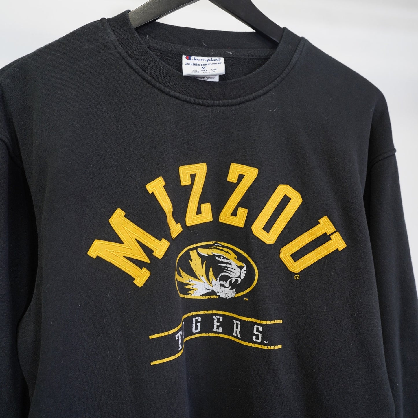 (M) University of Missouri Tigers Sewn Champion Sweatshirt Men's M Black Mizzou