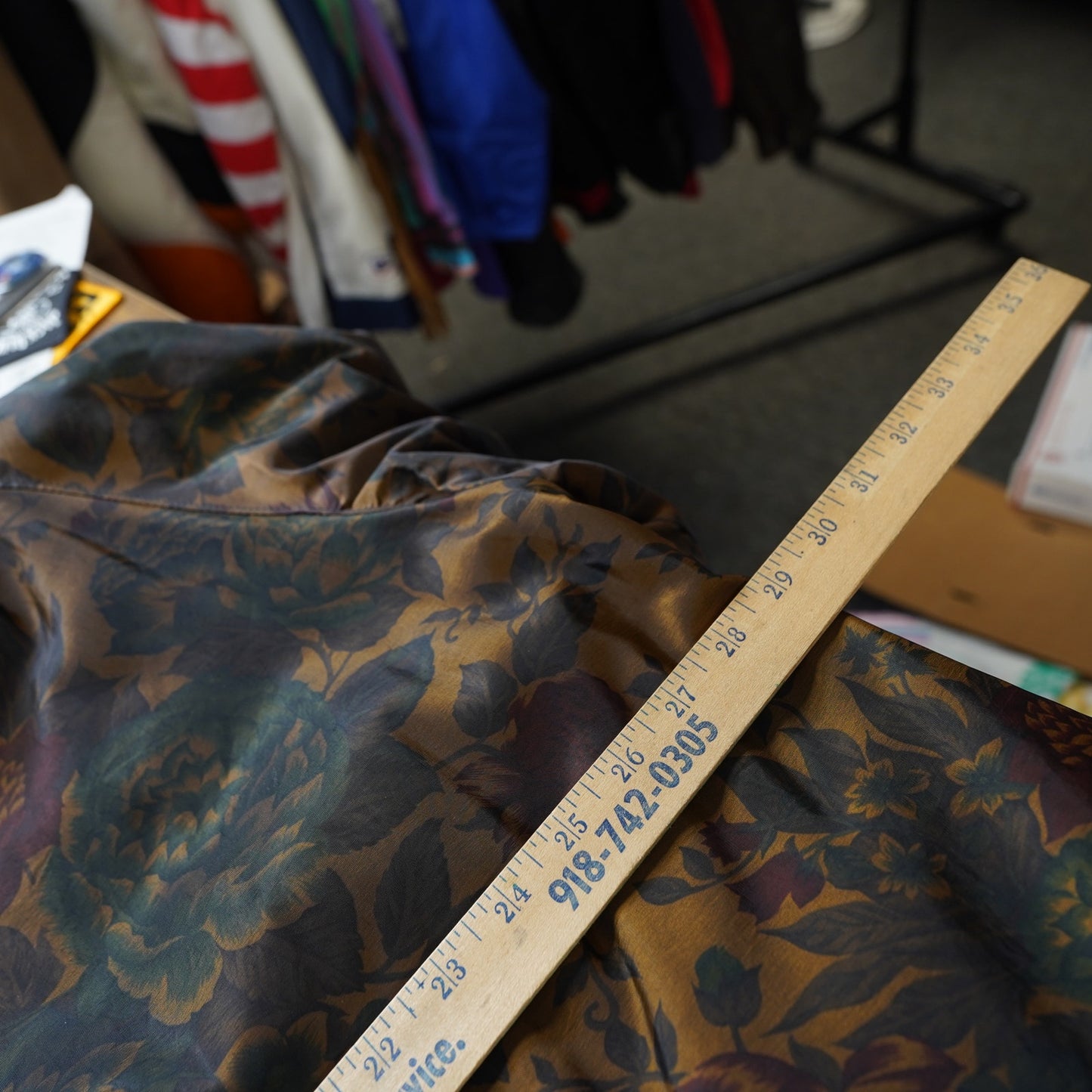 (Women's M) Vintage Roamans Floral Iridescent Trench Coat Flower Print Women's M Sz. 8 Brown