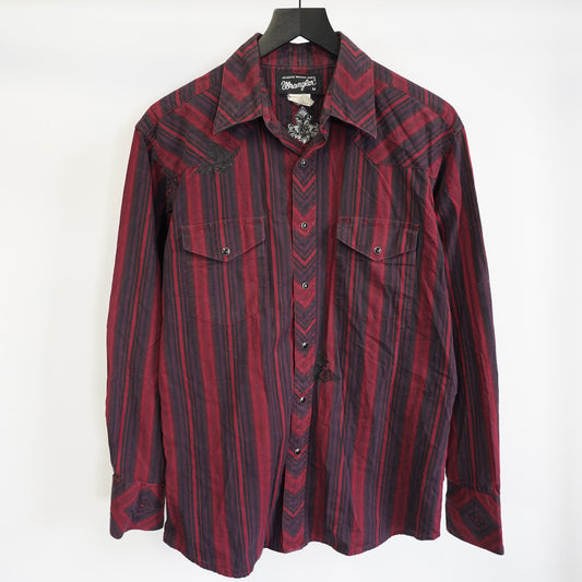 (M) Vintage Wrangler Pearl Snap Western Button Up Men's M Red Black Embroidered