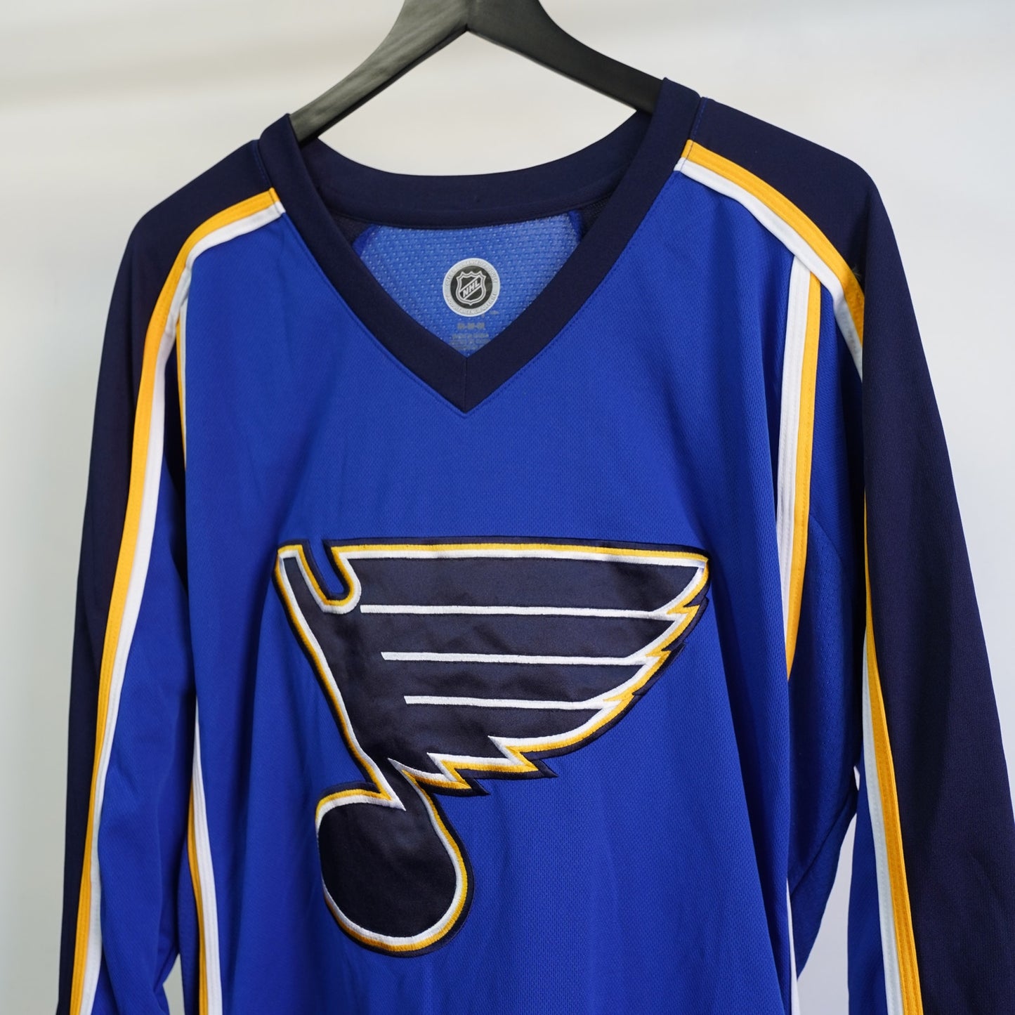 (M) St. Louis Blues Vladimir Tarasenko Authentic NHL Jersey Men's M Blue