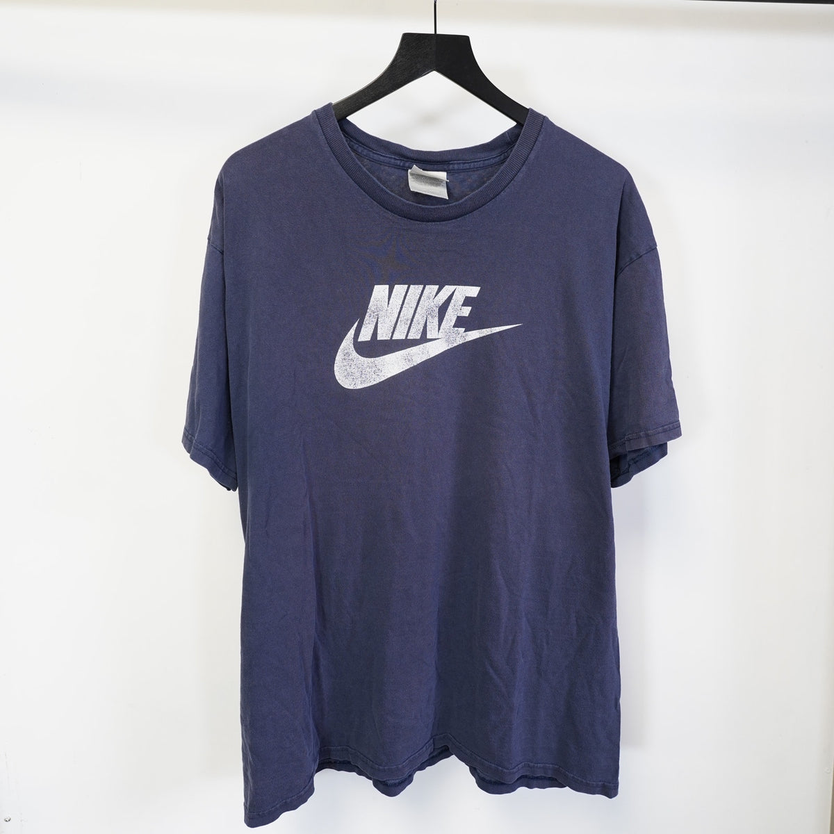 (XL) Vintage Y2K Nike Logo T-Shirt Men's XL Navy Blue 2000s SB Skate Sportswear