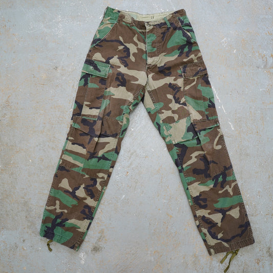 (31x32) Vintage US Military M81 Woodland Camo Cargo Pants Men's 31x32 Army 90s Utility