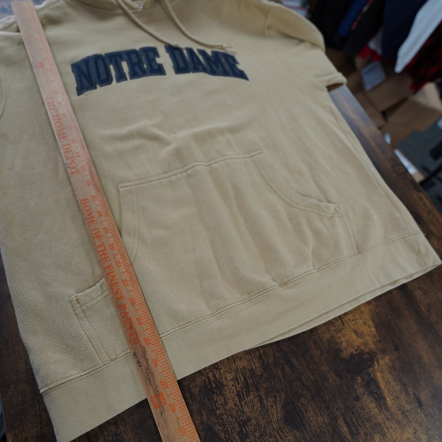 (L) Vintage Notre Dame Fighting Irish Embroidered Starter Hoodie Jacket Gold