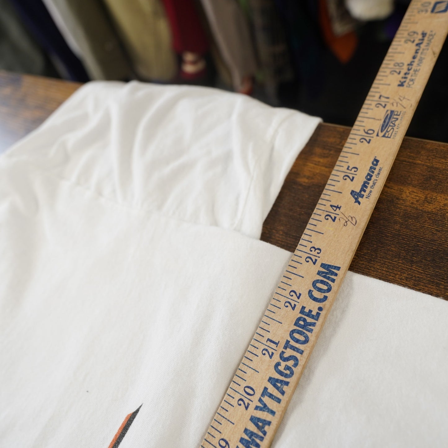 (XL) Vintage Univeristy of Texas Longhorns Bev T-Shirt Men's XL White 90s Retro UT