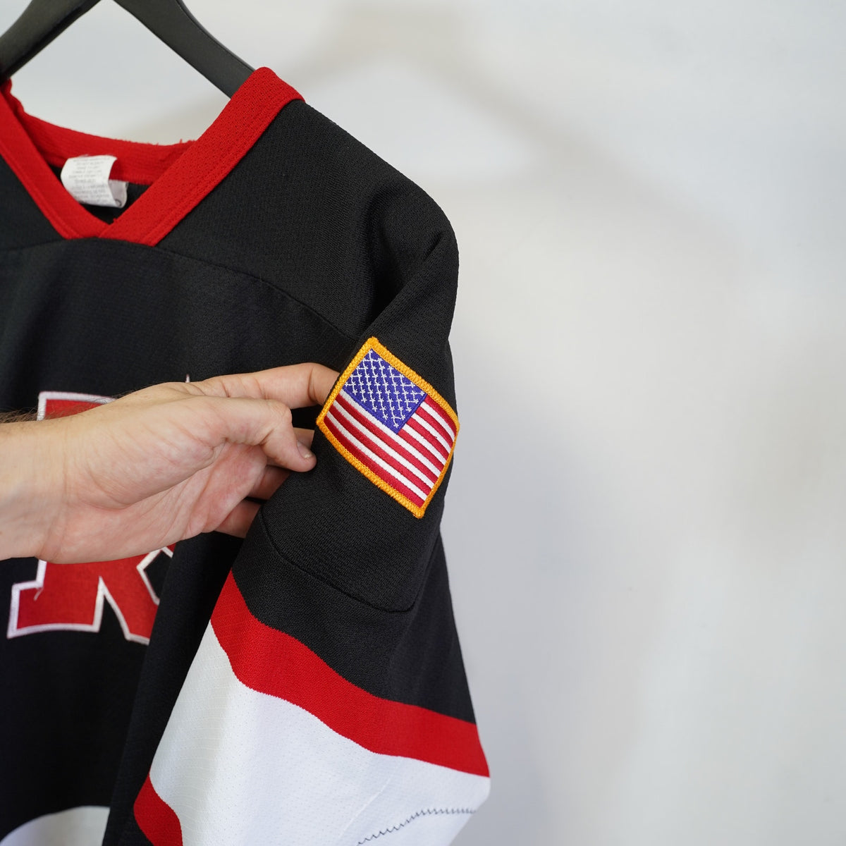 Vintage (M) K1 Sportswear 90s Hockey Jersey Sewn Men's M Black Red Hercules Retro