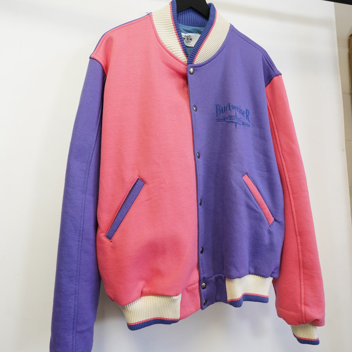 (XL) Vintage 90s Budweiser Pastel Pink & Purple Bomber Jacket Men's XL USA Made 80s