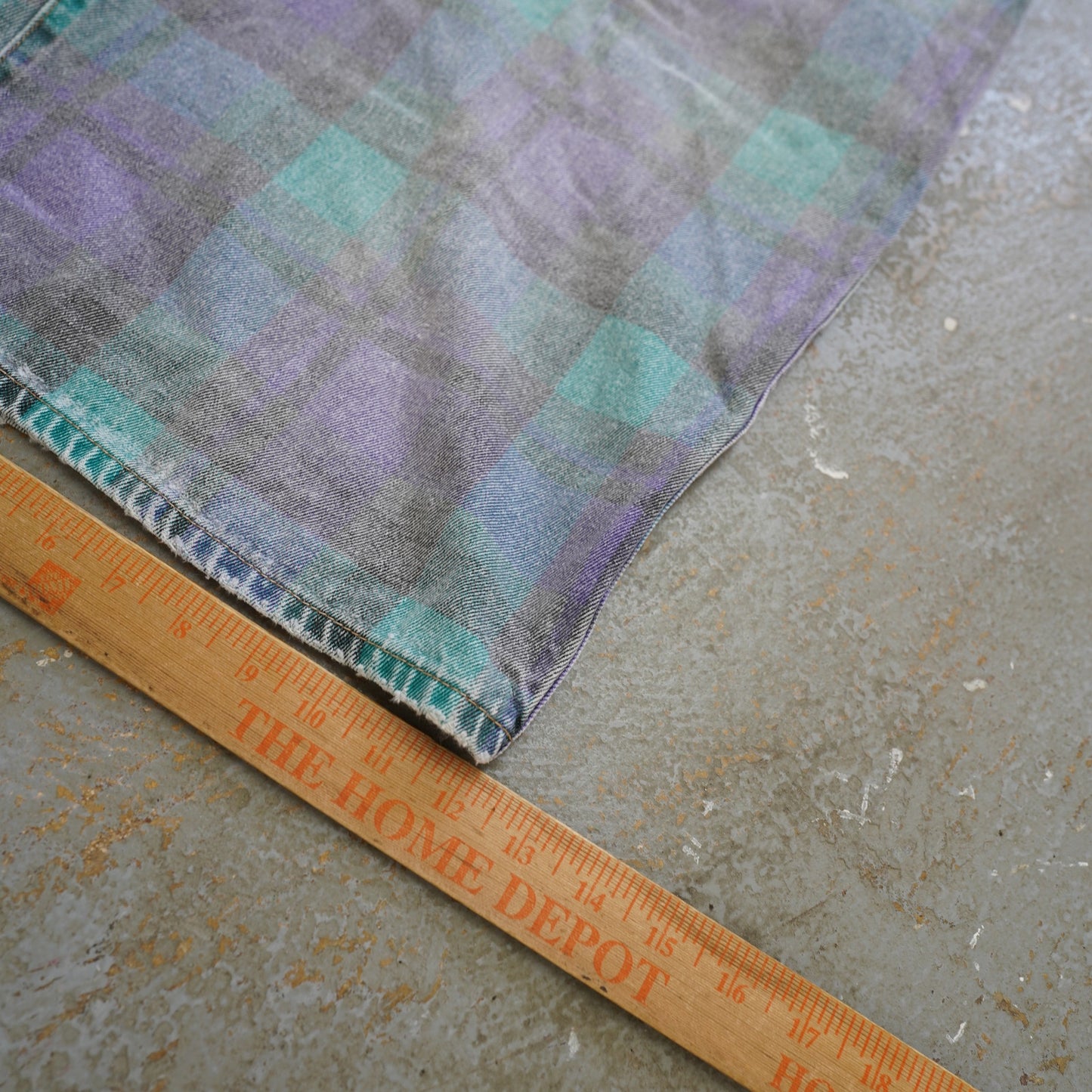 (Men's 36) Vintage 90s Plaid Skater Grunge Baggy Shorts Men's 36 Aqua Purple Retro Surf