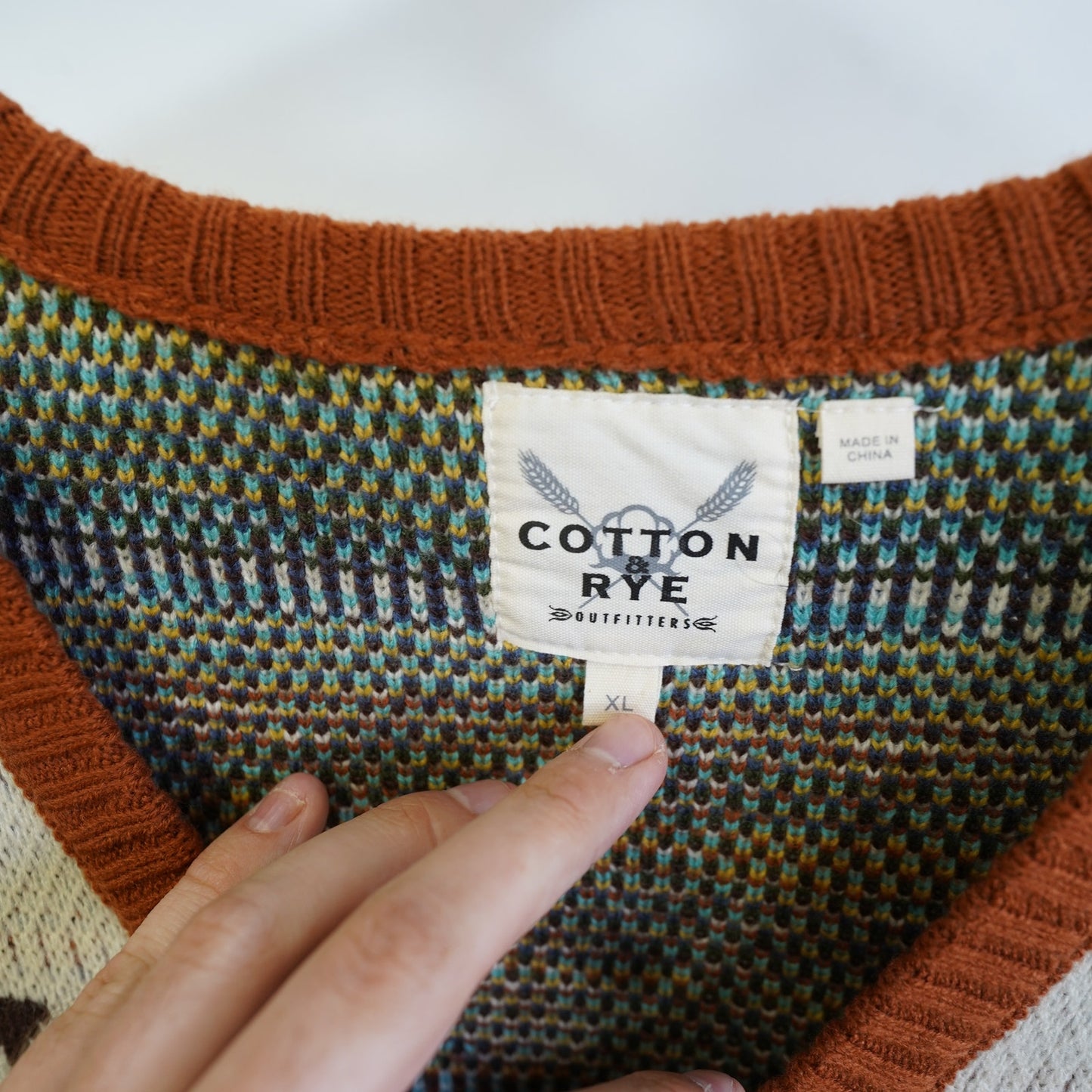 (XL) Cotton & Rye Southwestern Navajo Cowboy Knit Sweater Vest Men's XL V-Neck