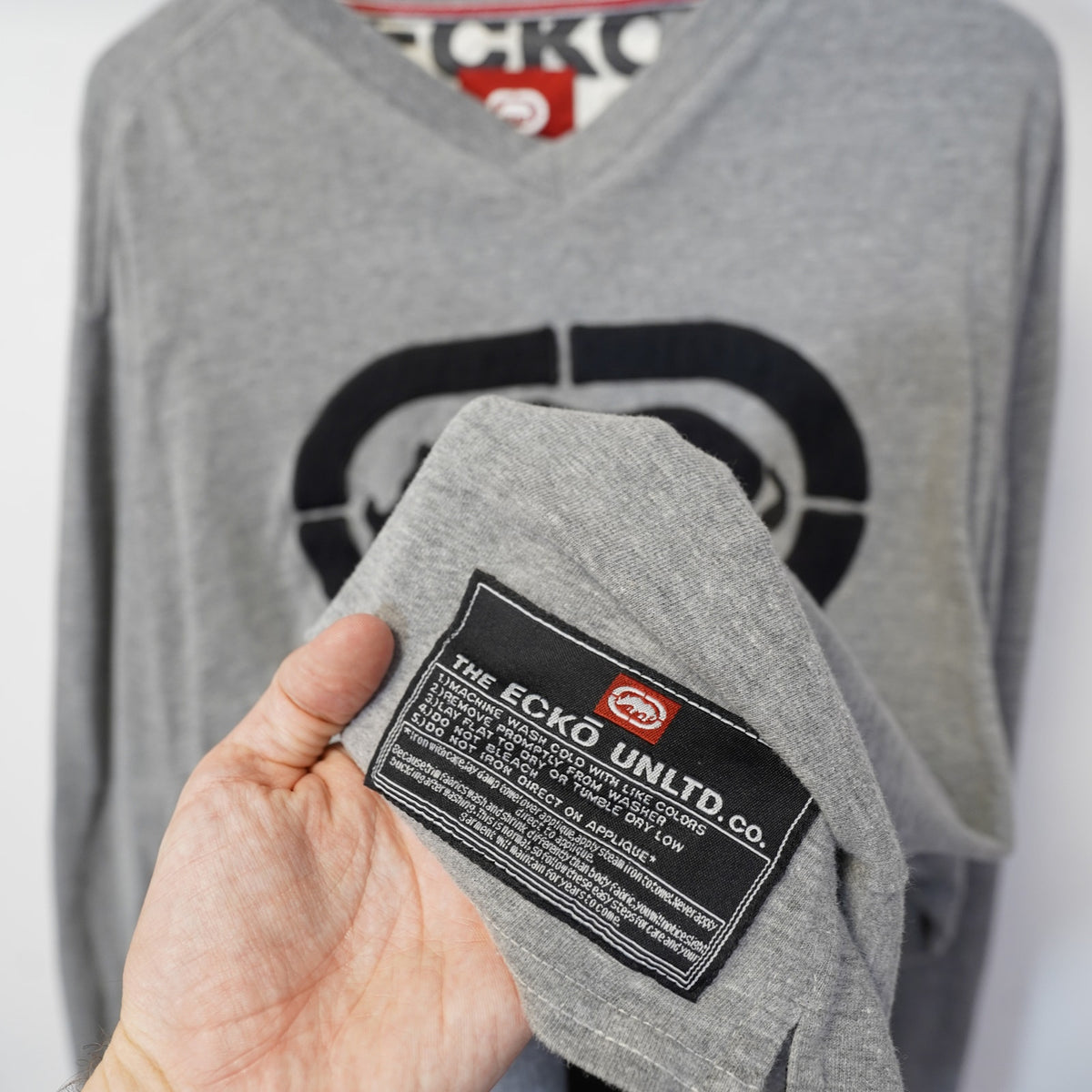 (XL) Vintage Ecko Unlimited Sewn Y2K Long Sleeve T-Shirt Men's XL Gray 2000s Hip Hop