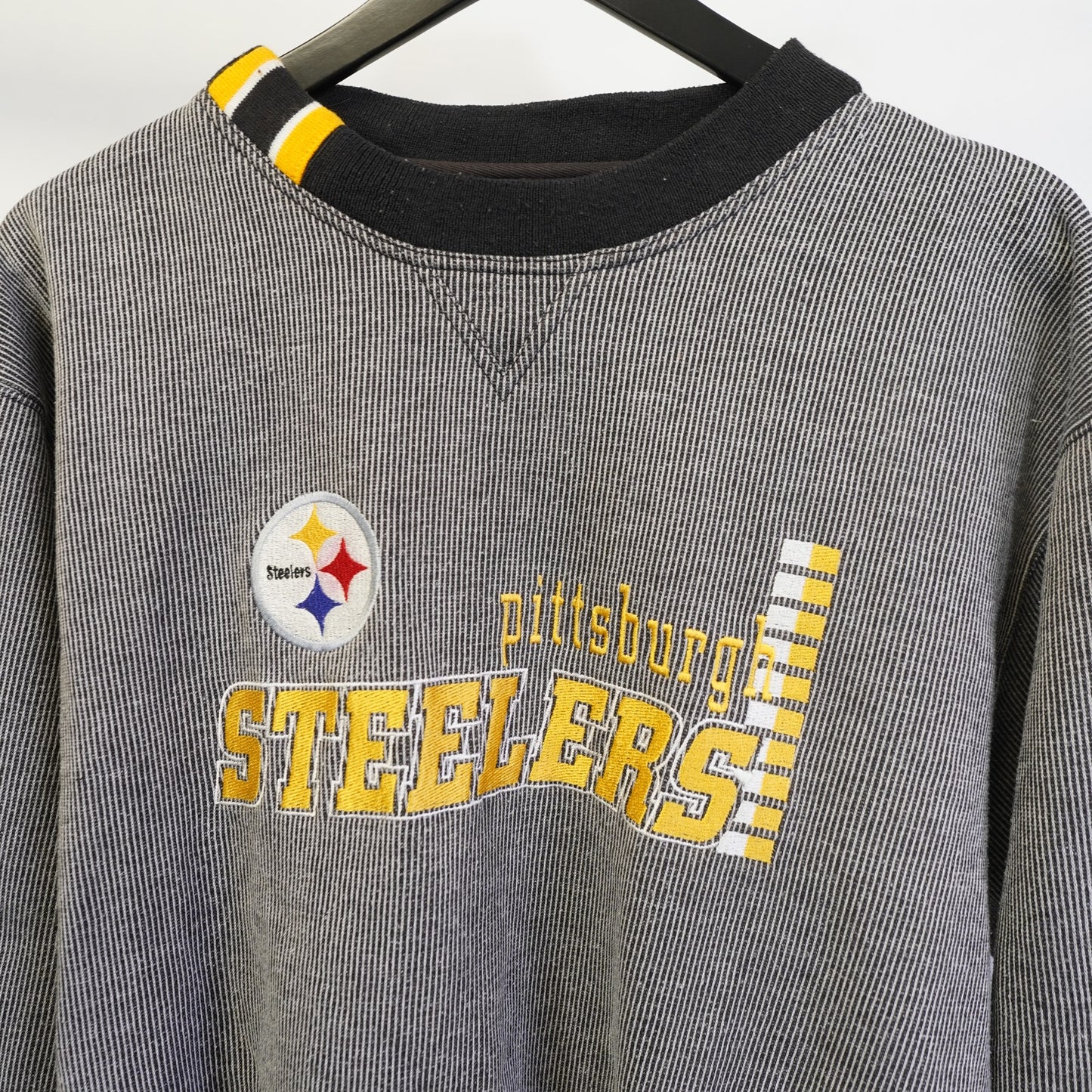 (L) Vintage Pittsburg Steelers Embroidered 90s Sweatshirt Men's L Logo Athletic Gray