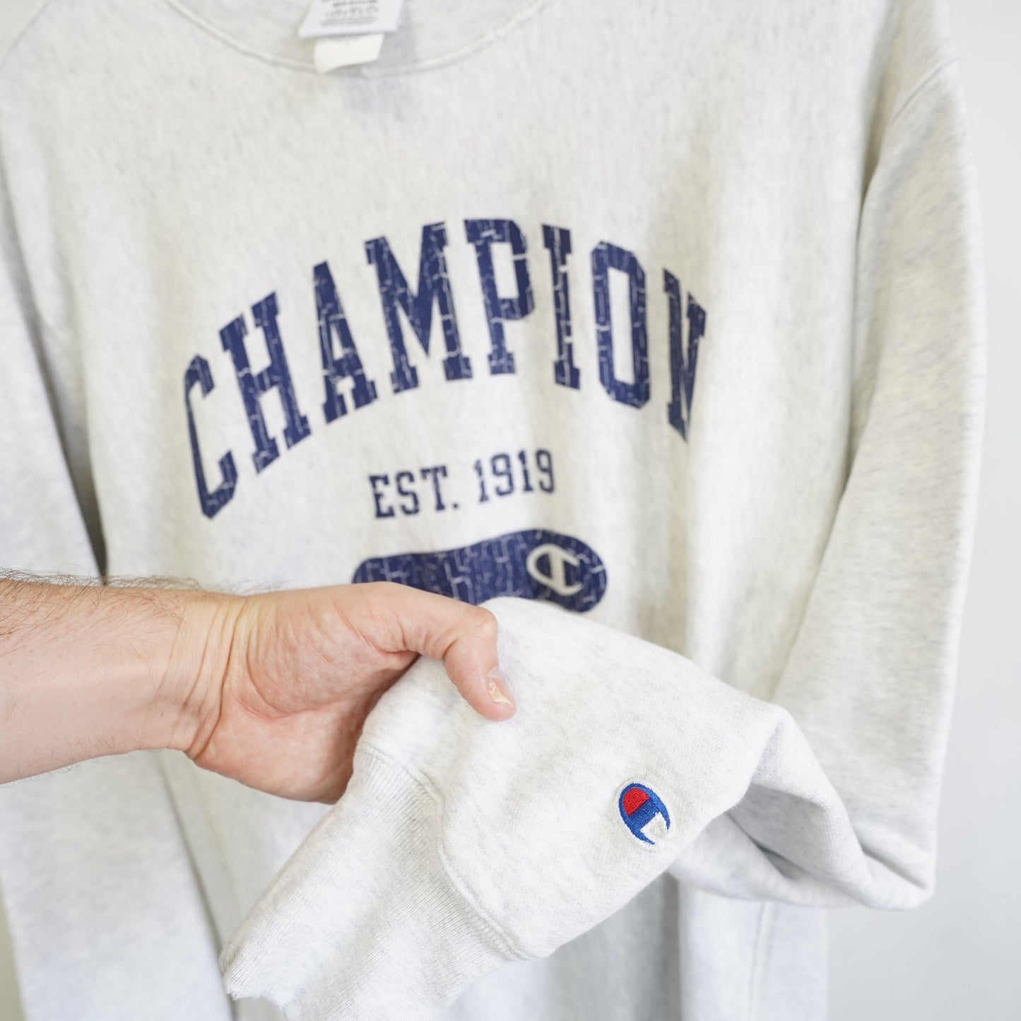 (M) Champion Reverse Weave Varsity Crewneck Sweatshirt Men's M Heather Gray Retro